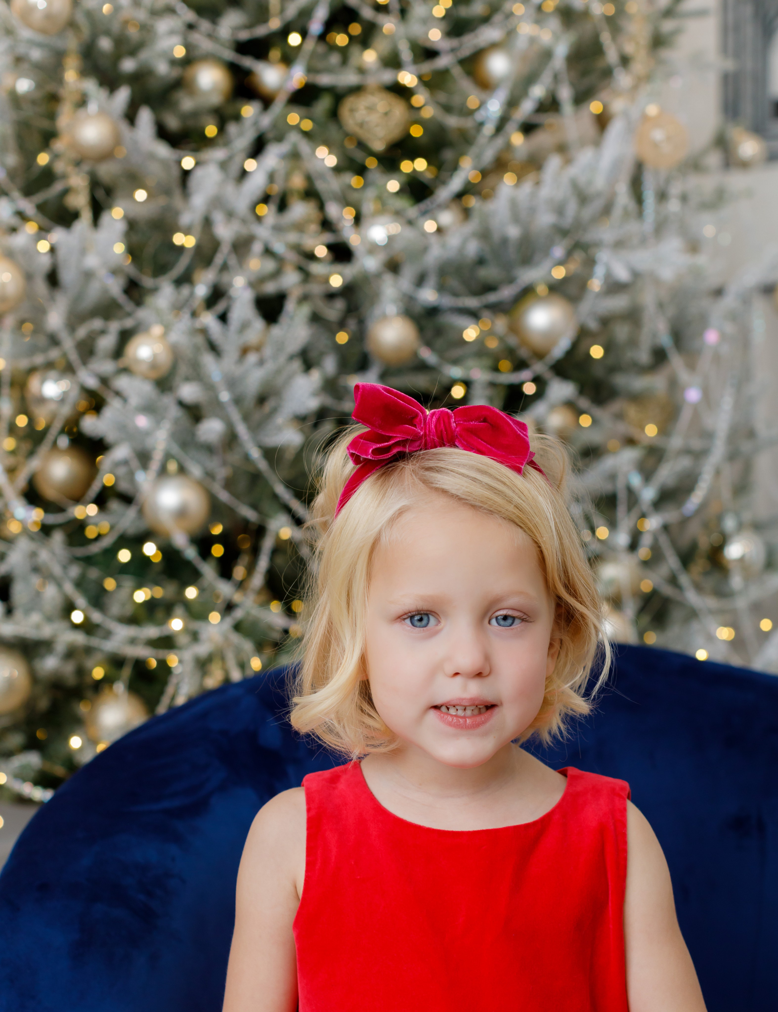 Семейная новогодняя съёмка в студии. Портретный и семейный фотограф Юлия Герман