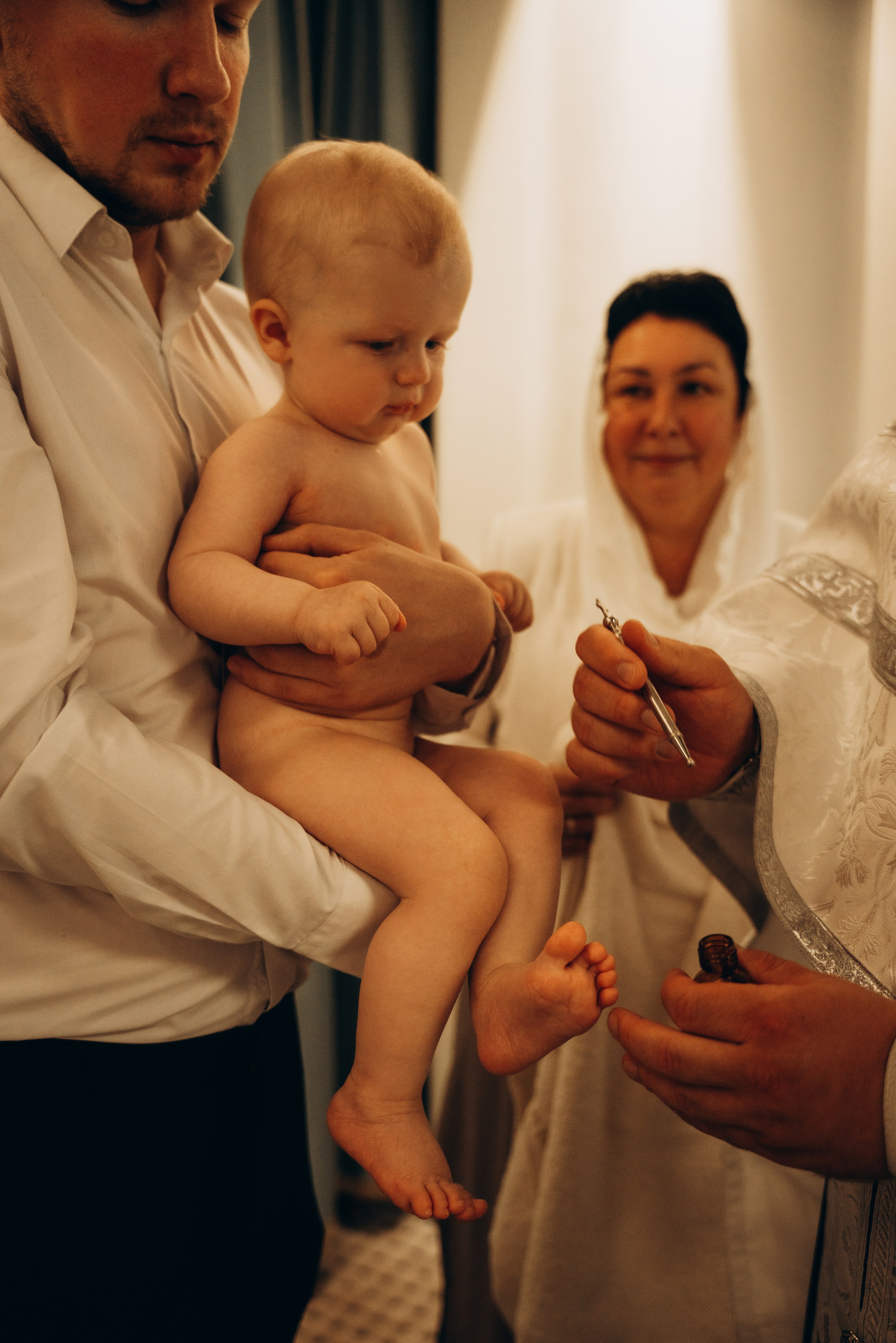 Крещение Тёмы. Фотограф Мария Миллс | Минск