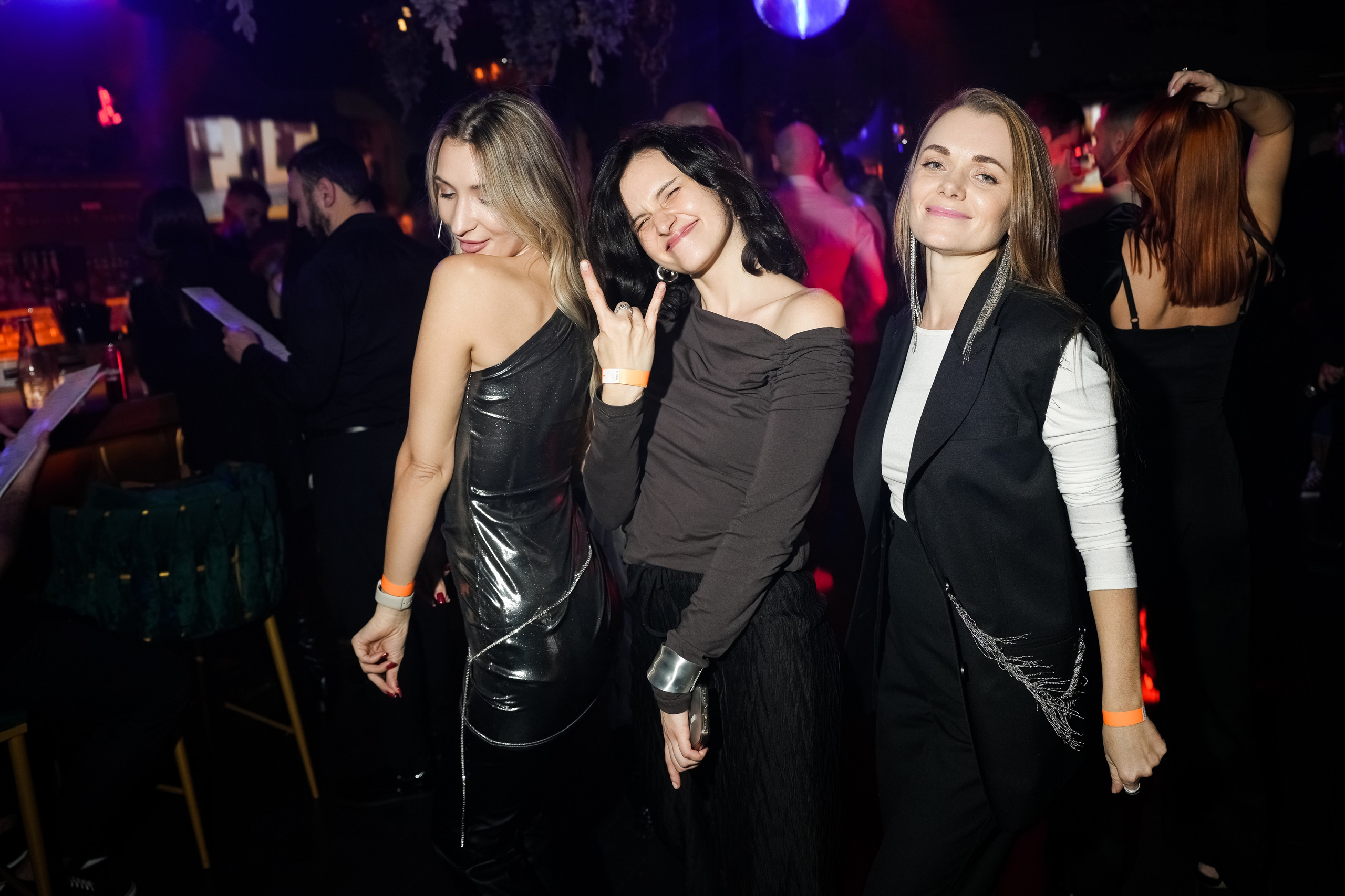 EVENT-туса в караоке. Свадебный фотограф и видеограф в Ростове-на-Дону. Максим и Наталья Лебедевы