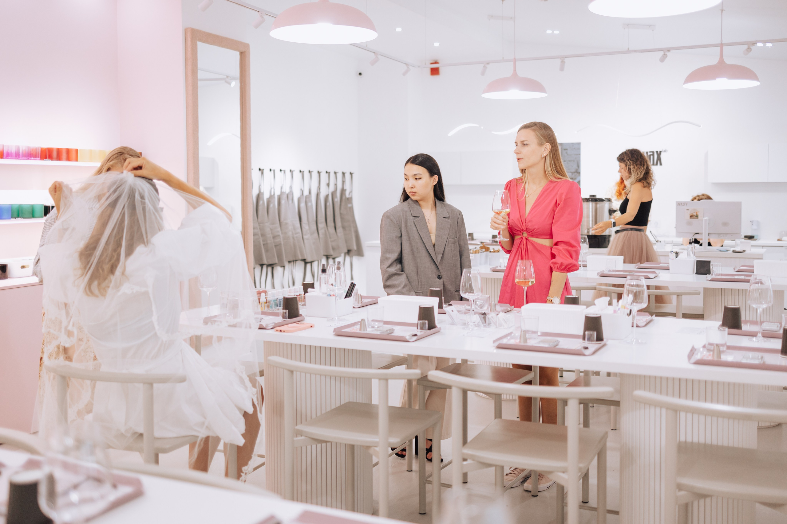 Rewax 18.07.24. Репортажный и портретный фотограф в Санктпетербурге. Видиосъемка мероприятий в Санкт-Петербурге