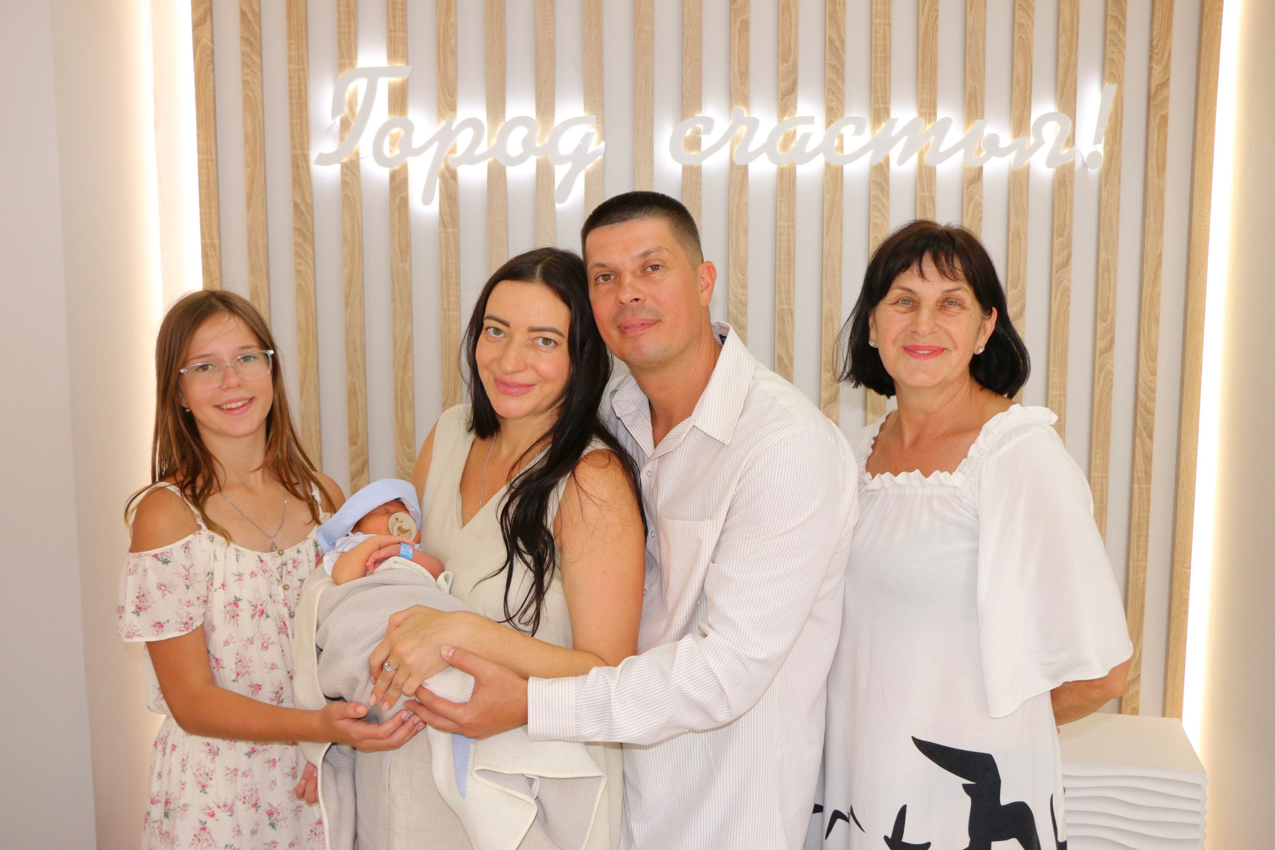 Выписка из роддома. Семейный и детский фотограф в Ялте Ольга Солерина