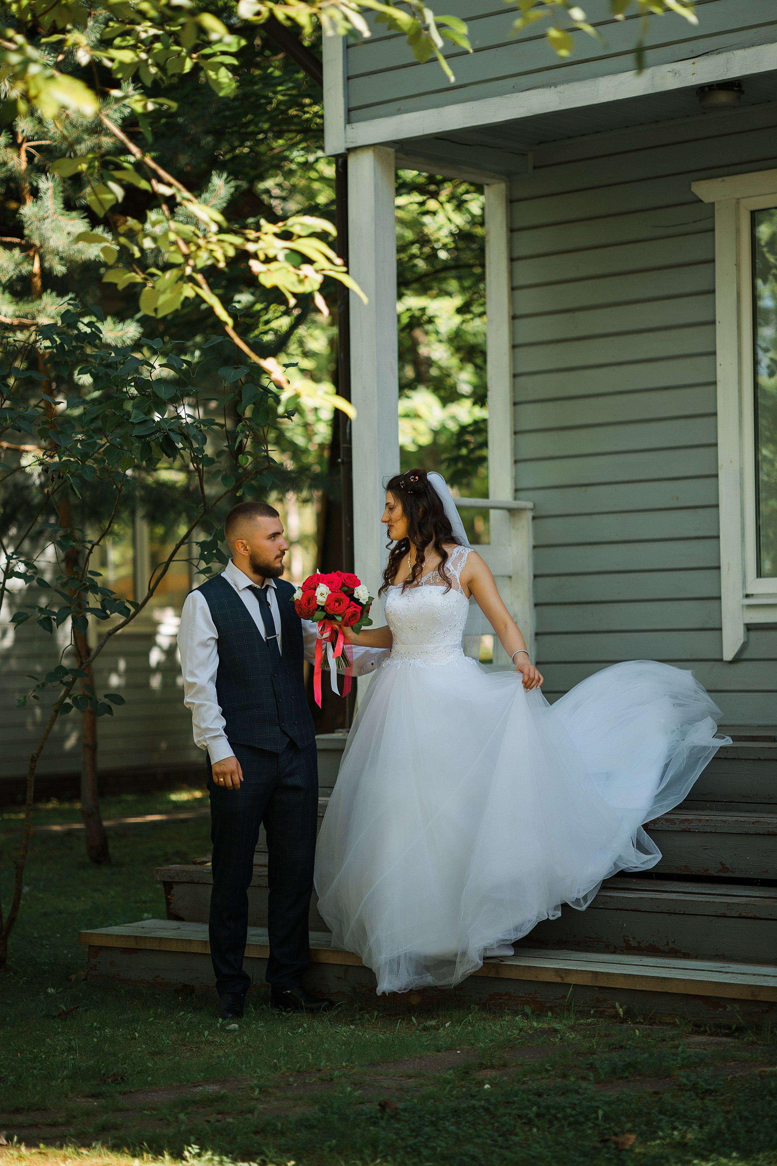 Свадебная фотосессия в загородном отеле