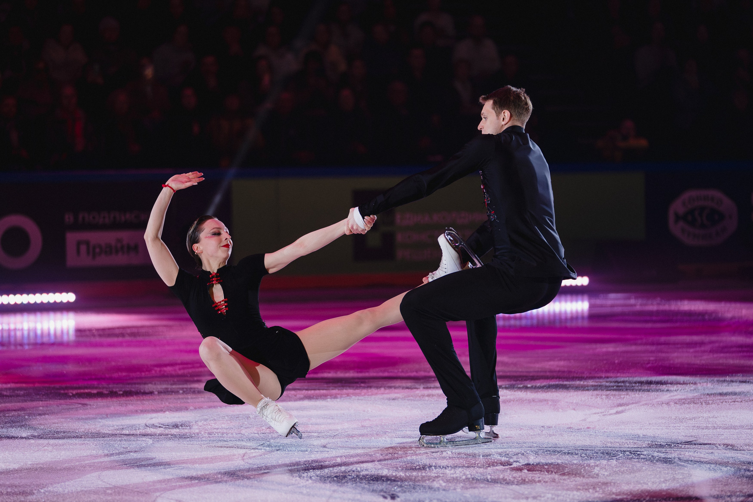 Шоу Этери Тутберидзе в Новосибирске. Воробьева Ксения — Спортивный и танцевальный фотограф Новосибирск