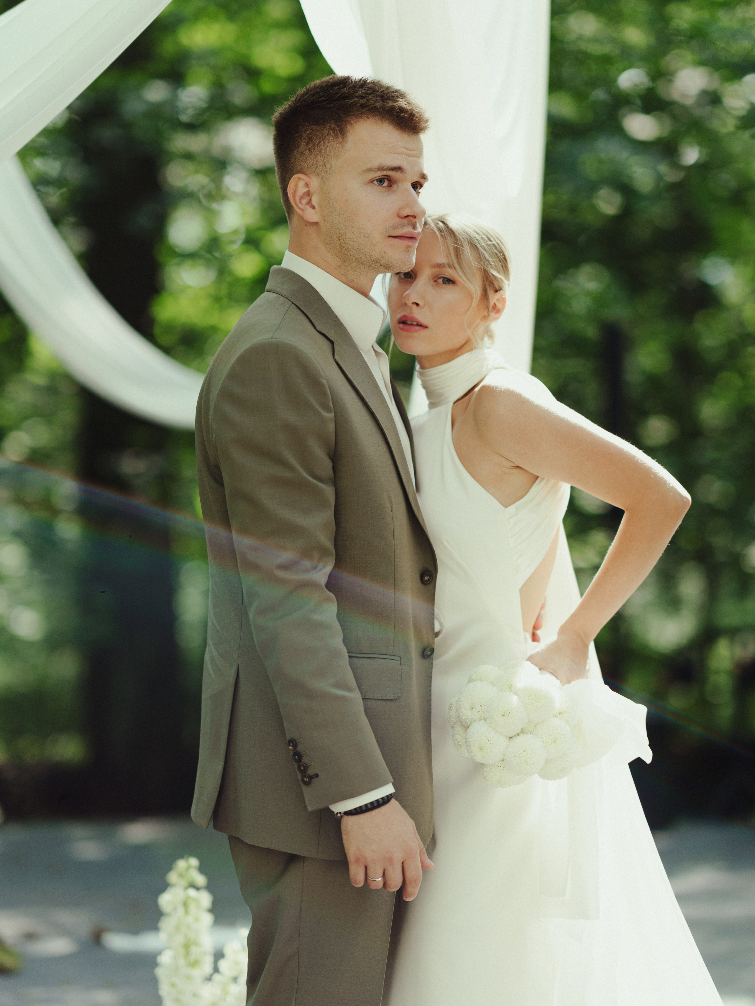 И даже птицы им пели песни. Свадебный фотограф Наташа Алешина