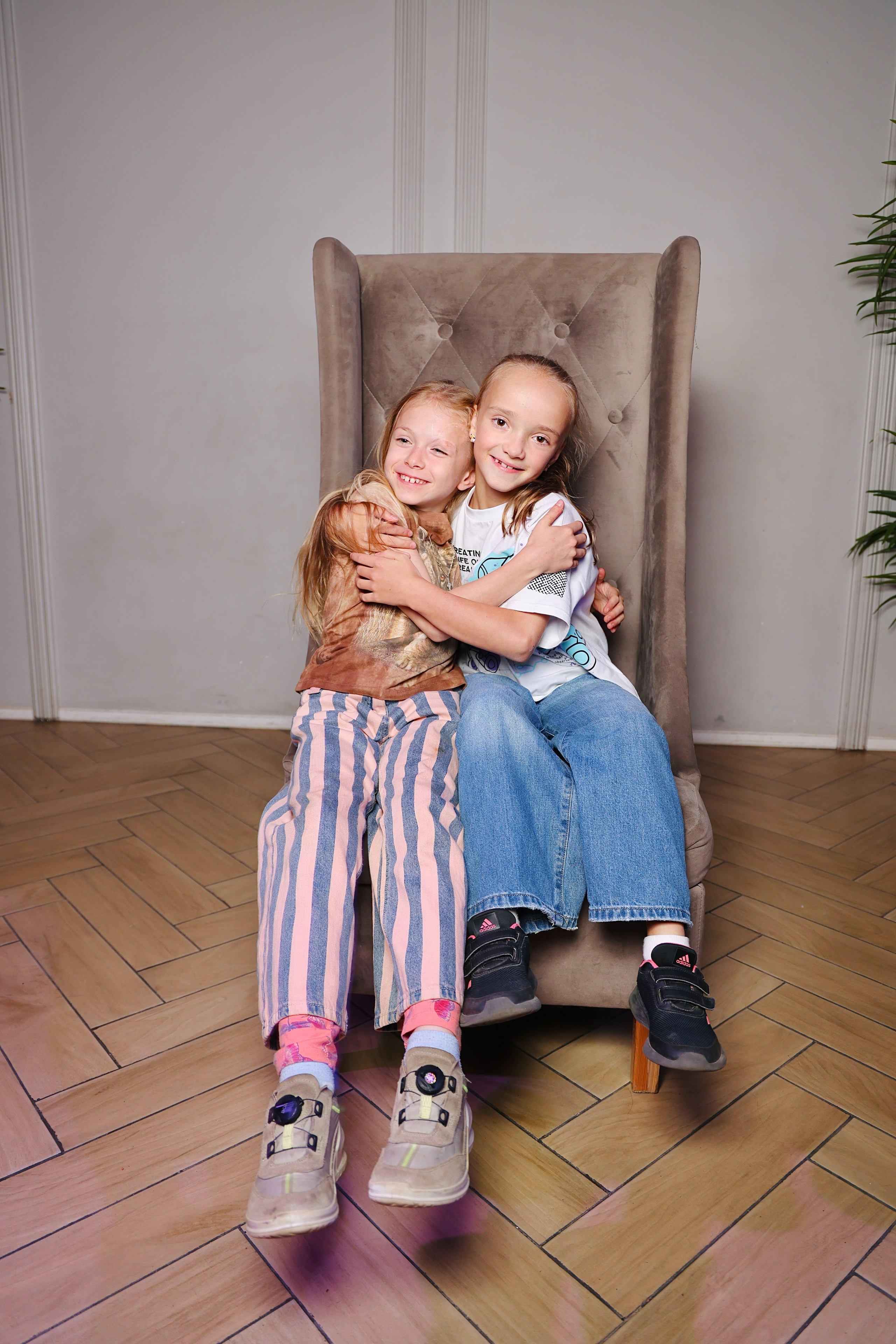 День рождения Ники и Софьи 8 и 12 лет. Фотограф Алексей Солопов