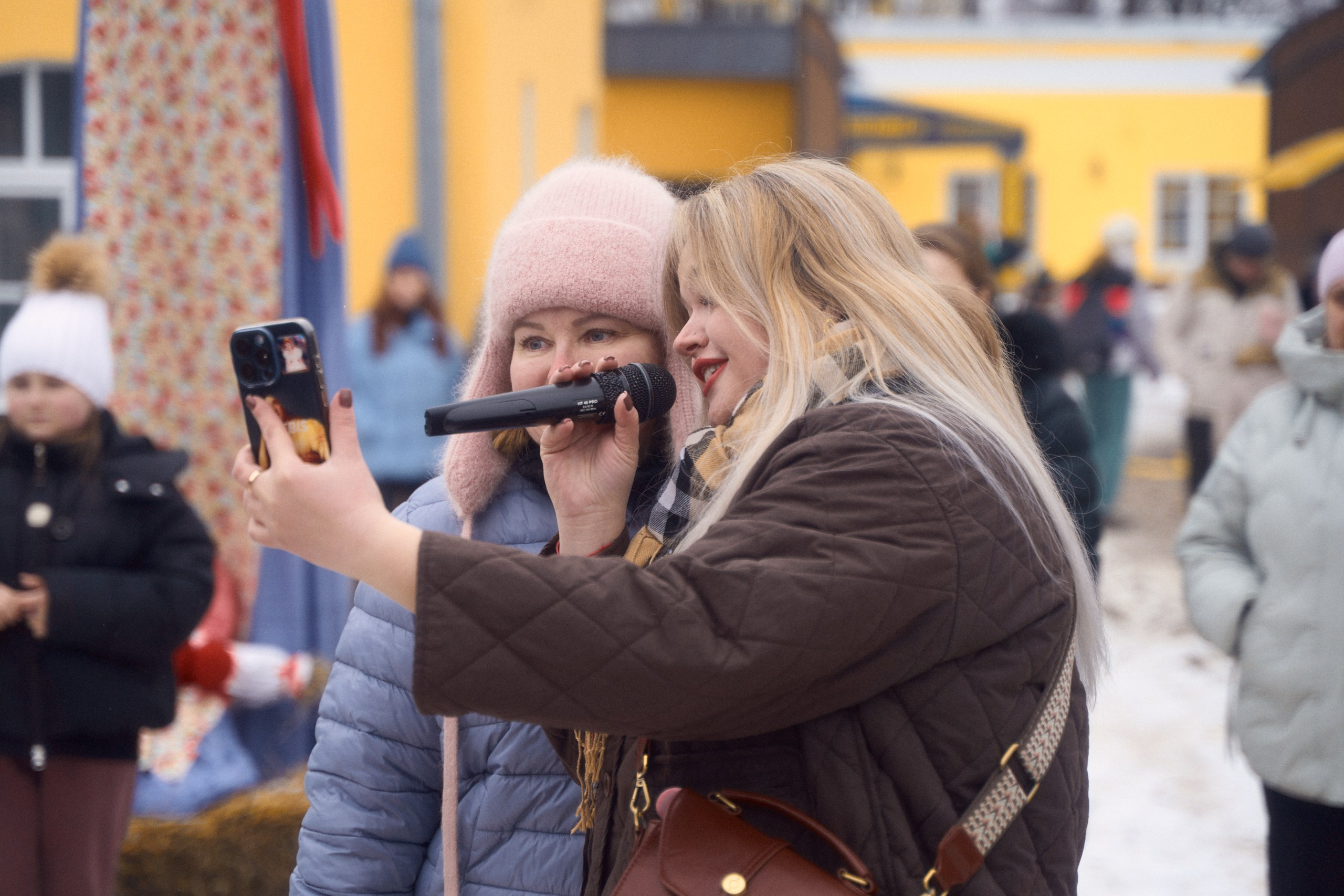 Масленица в Торжке 2 марта 2025 во дворе оникса