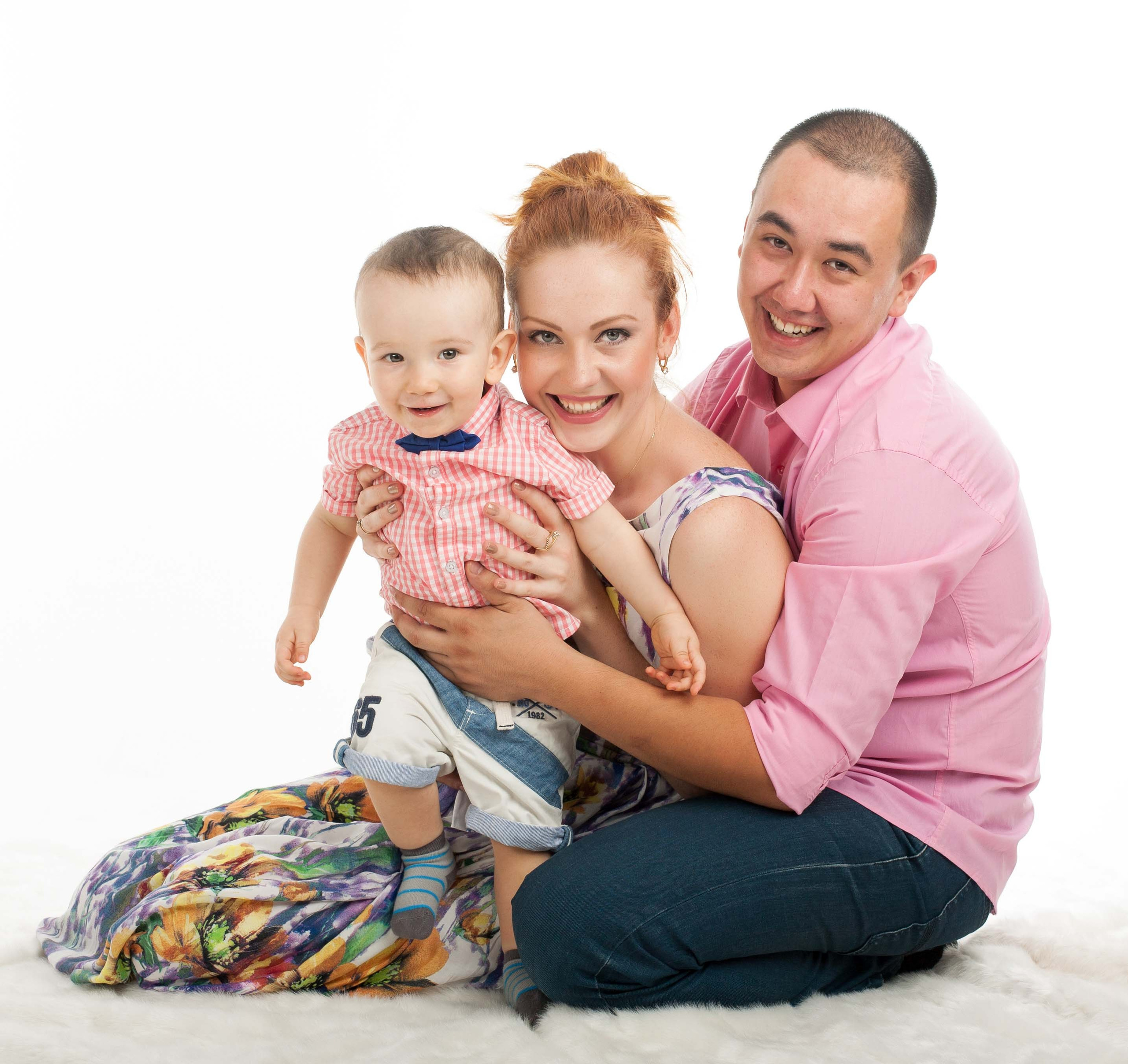 Фотосессия семейная. Фотостудия Алматы. Семейная и детская фотостудия Family studio.Фотограф Алматы