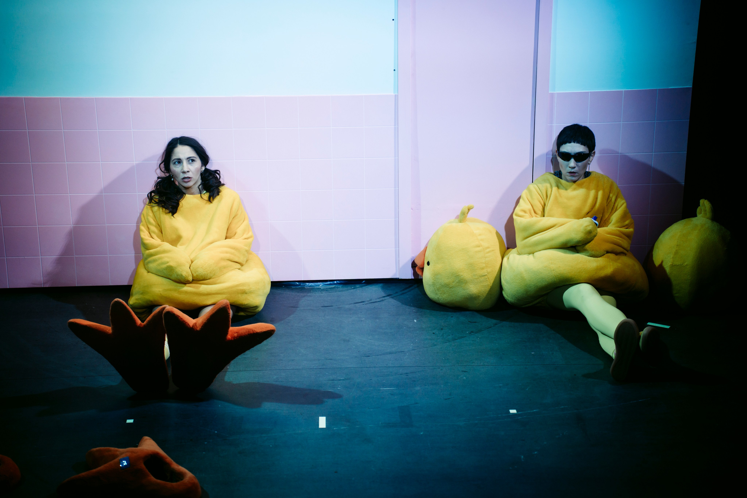 Затворник и Шестипалый. Главная