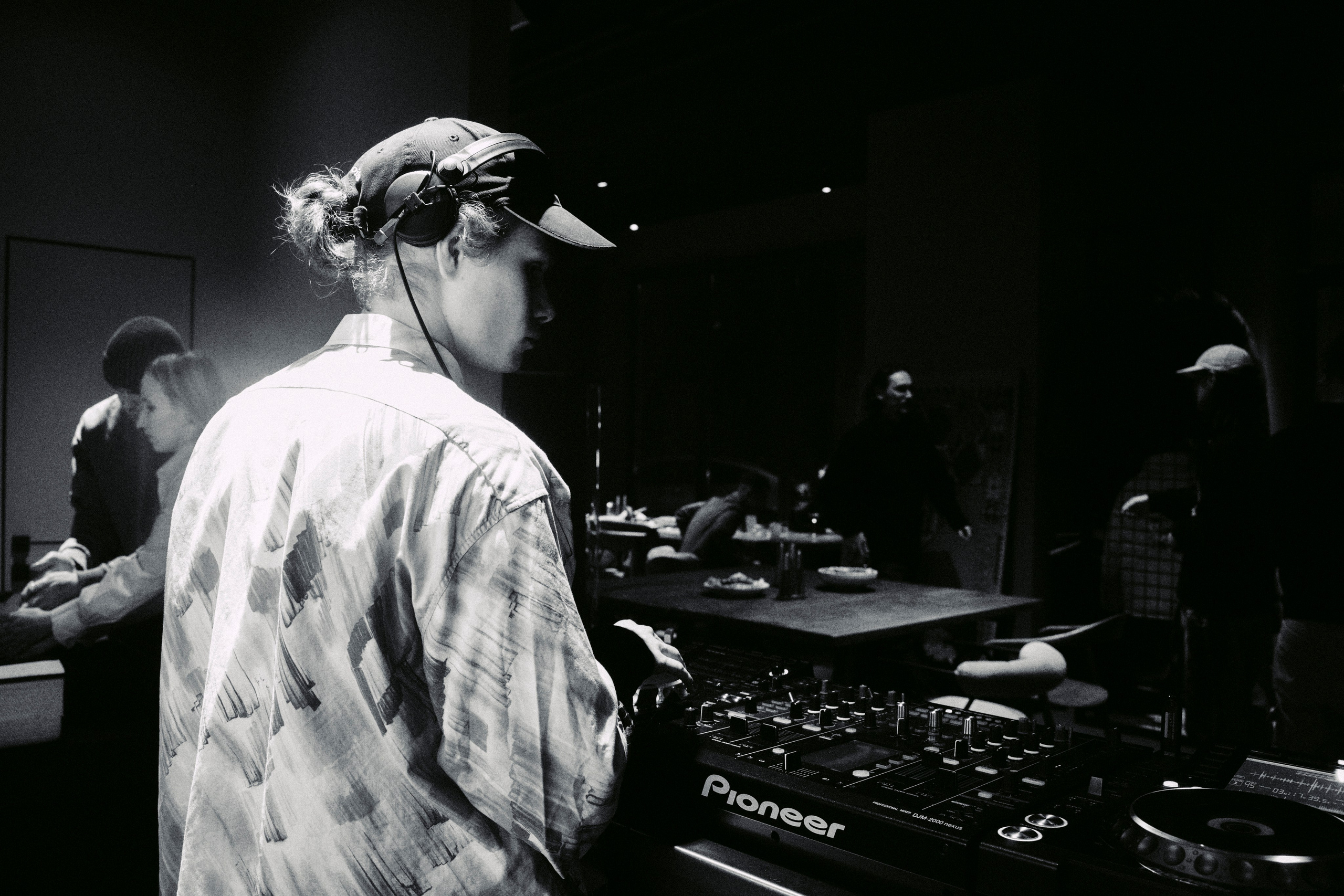 Открытие O'zbek. Главная