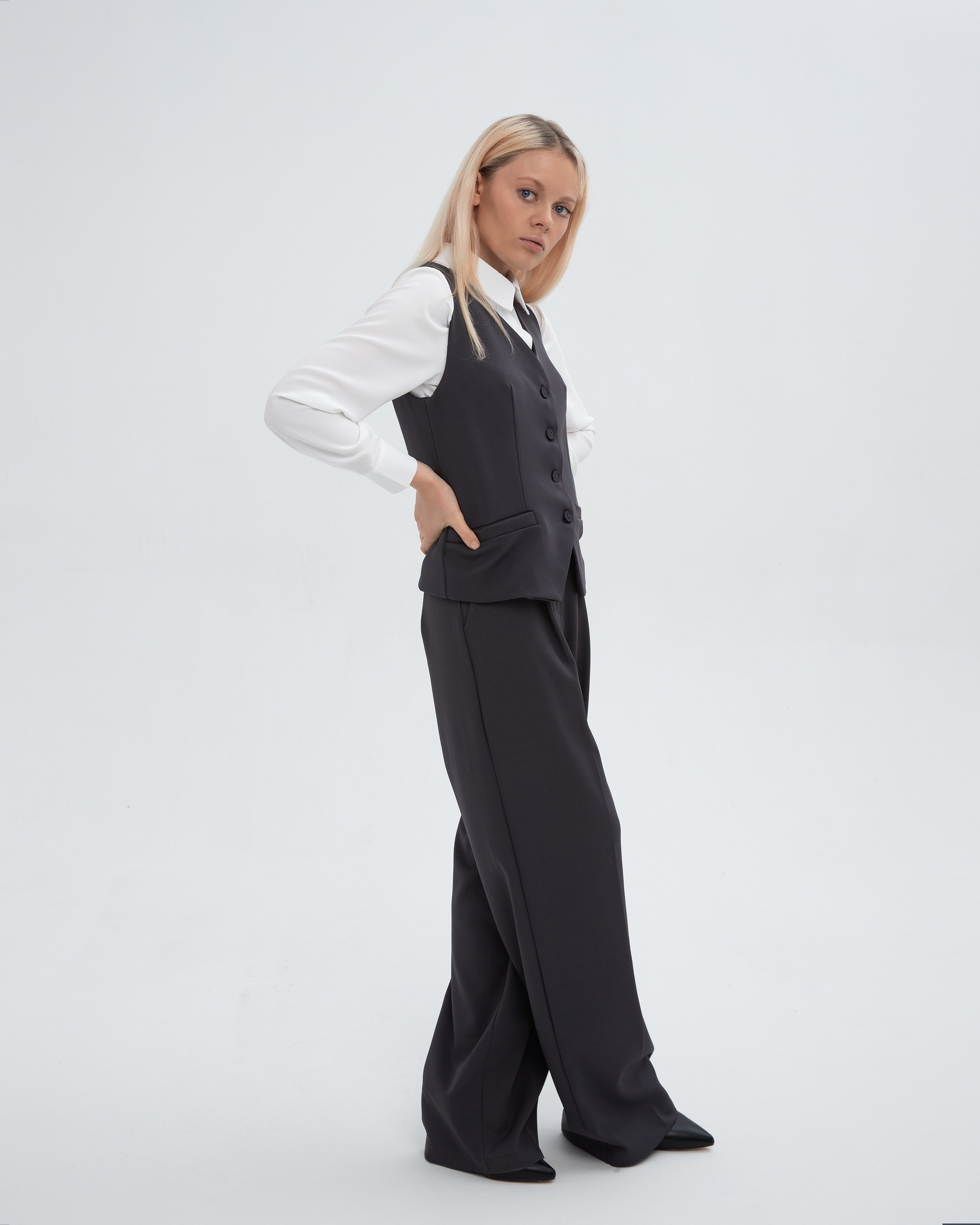 Деловой женский костюм. Фотограф в Москве и Московской области Ольга Дробышева