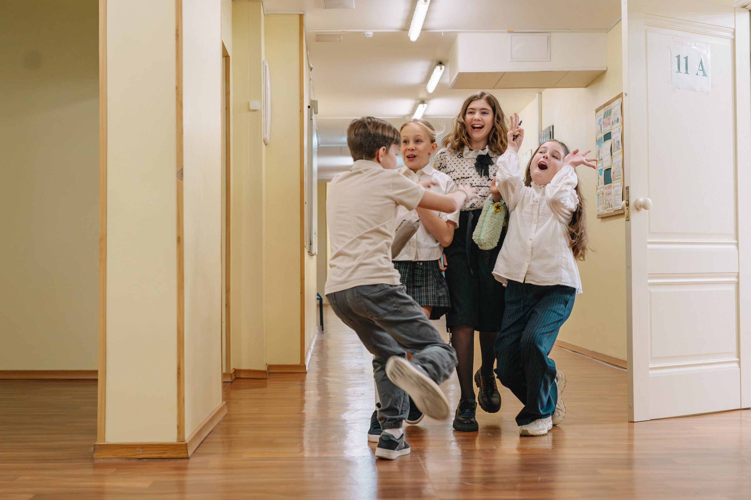 4 класс. Школьные альбомы и альбомы для детского сада. Юлия Осипова. Москва