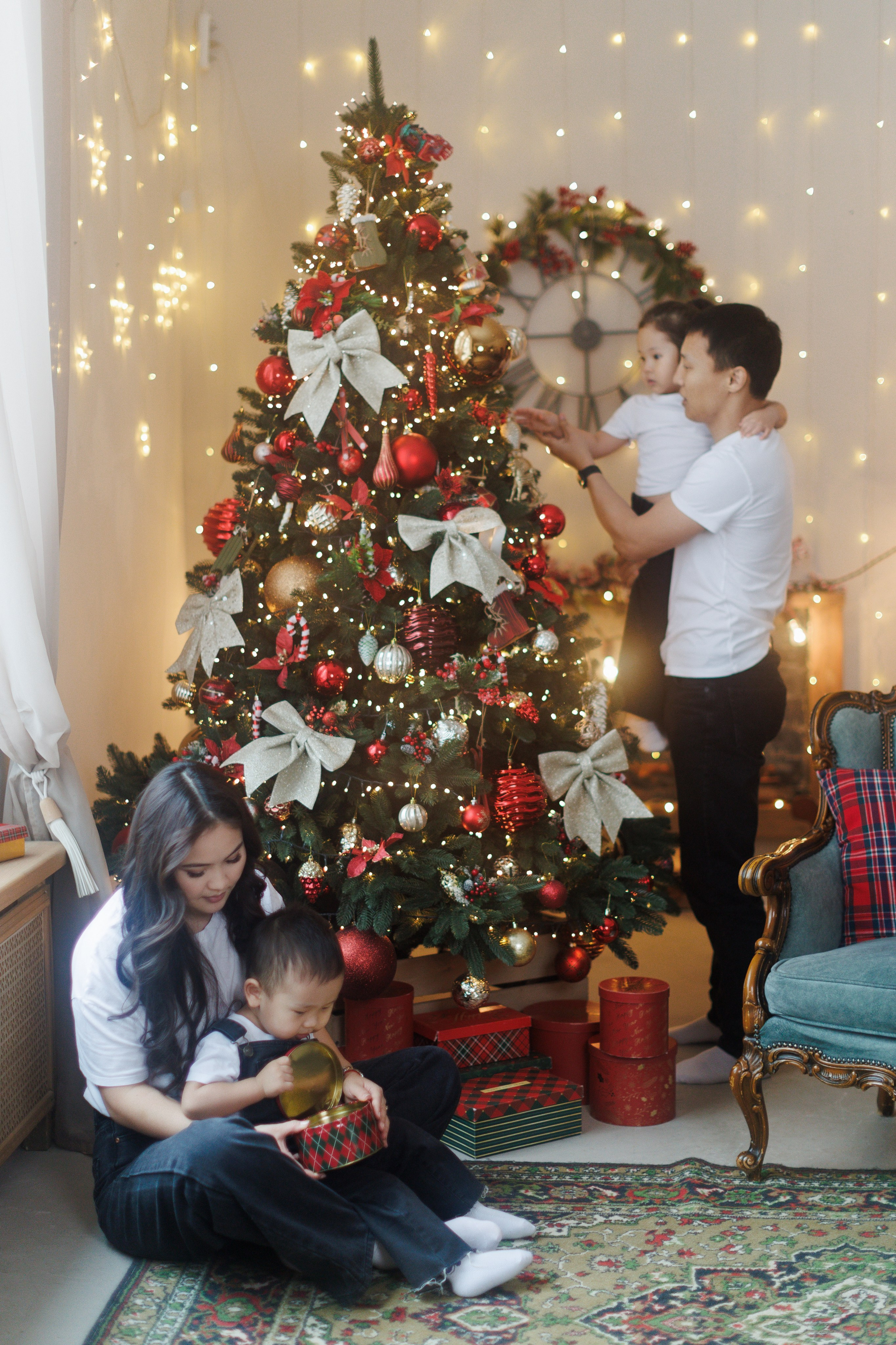 Новогодняя история одной семьи. Photograph Svetlana Volkova