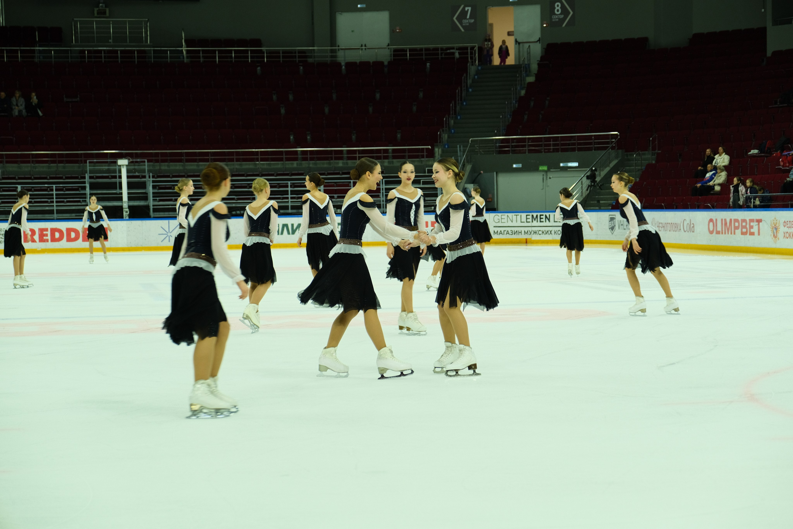 «Самарочка» этап кубка России по синхронному фигурному катанию. Александр Носов. Портретный и репортажный фотограф в Самаре