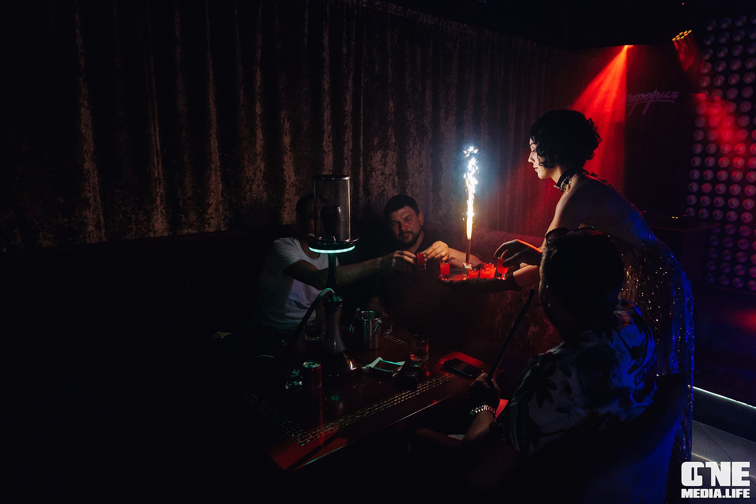 Фоторепортаж в караоке-клубе Эйфория. One Media Life: фоторепортажи, фотоотчеты с мероприятий и заведений