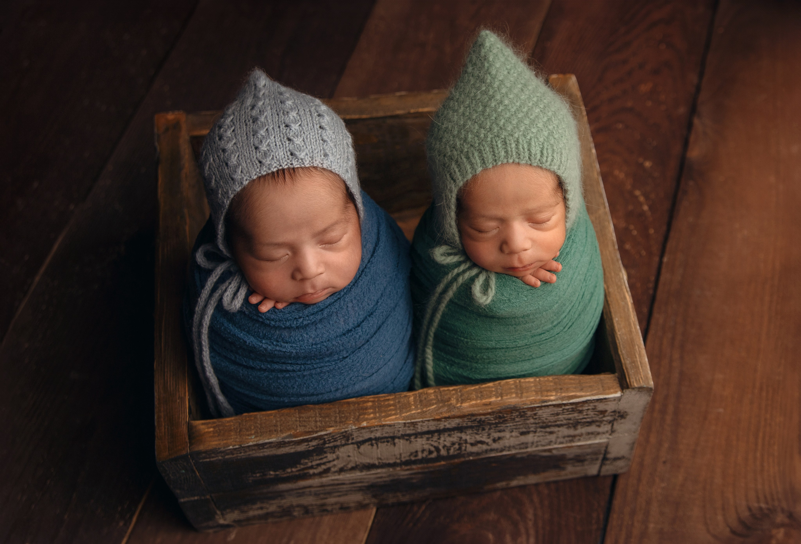 Новорожденные малыши. Фотограф Елена Зуйкова