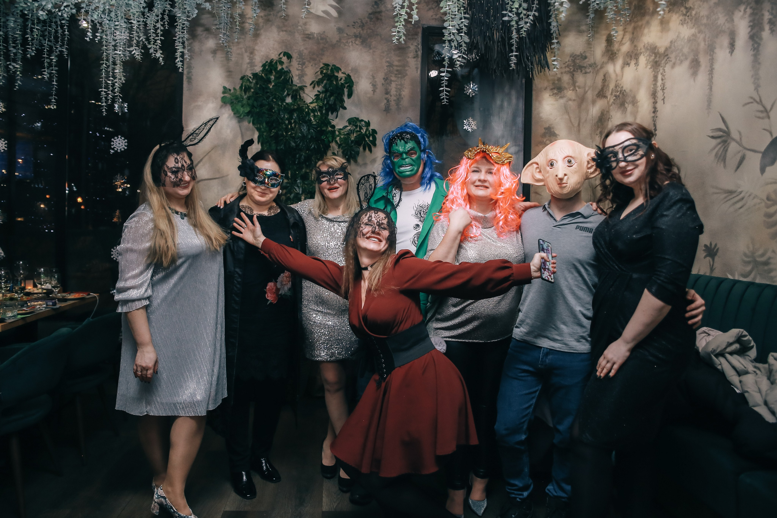 Новогодний корпоратив в стиле 90х и СловоПацана. Антонина Морозова, профессиональный семейный фотограф видеограф
