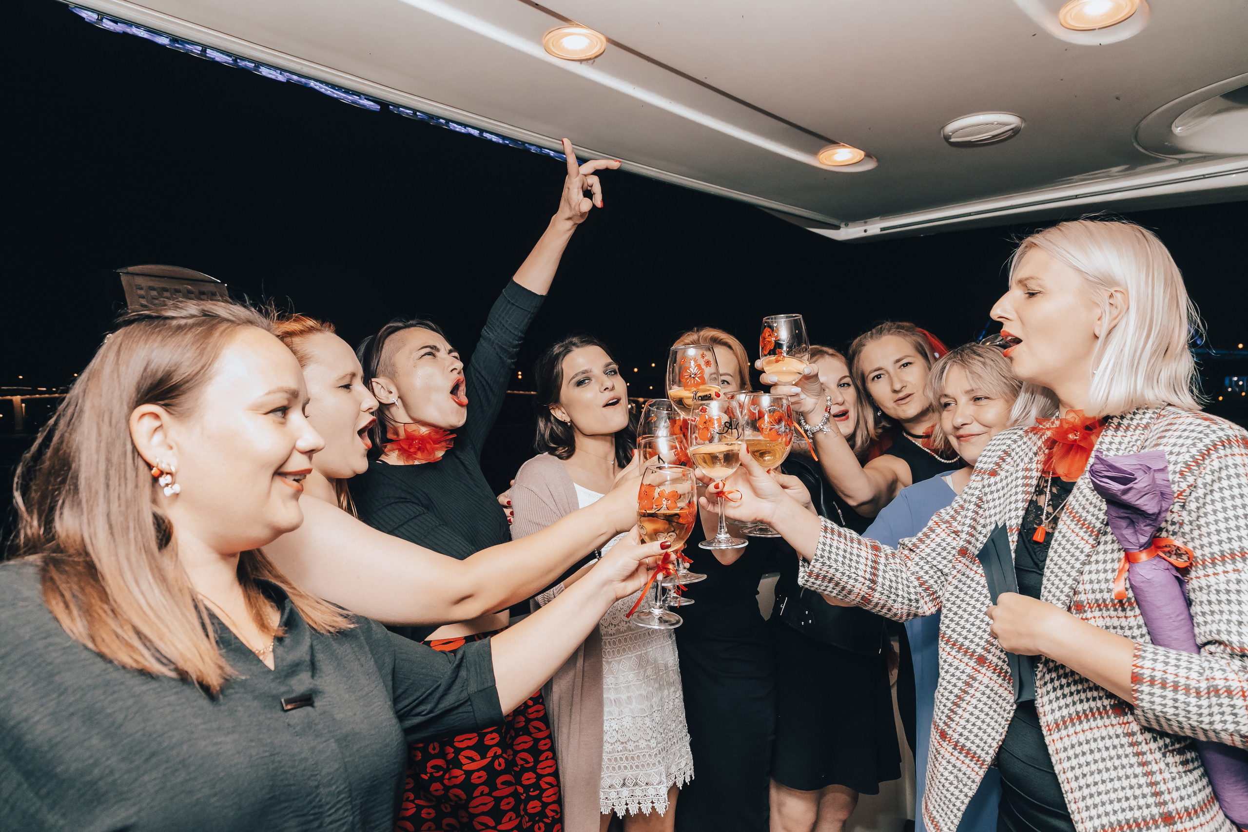 Девичник. Главная