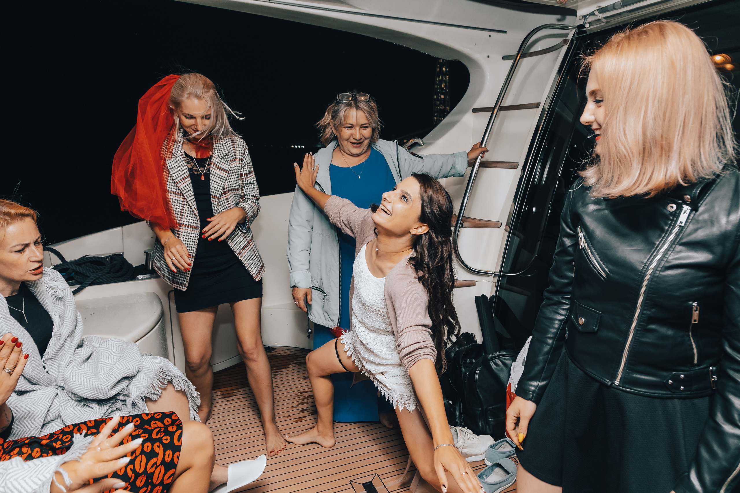 Девичник. Главная