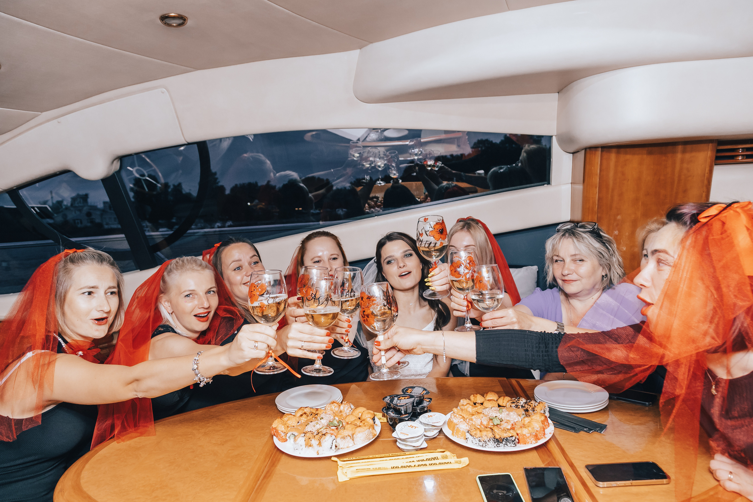 Девичник. Главная