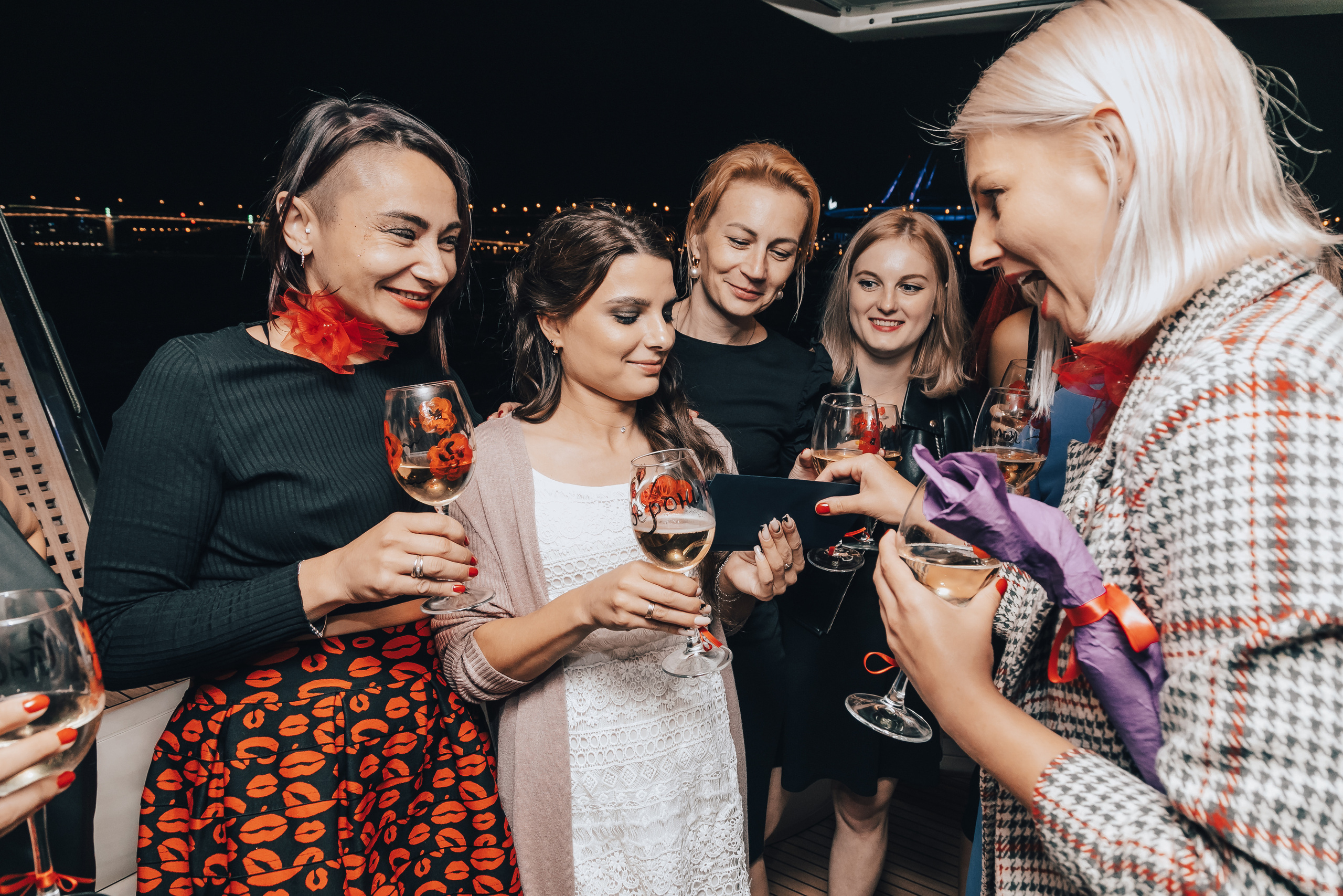 Девичник. Главная