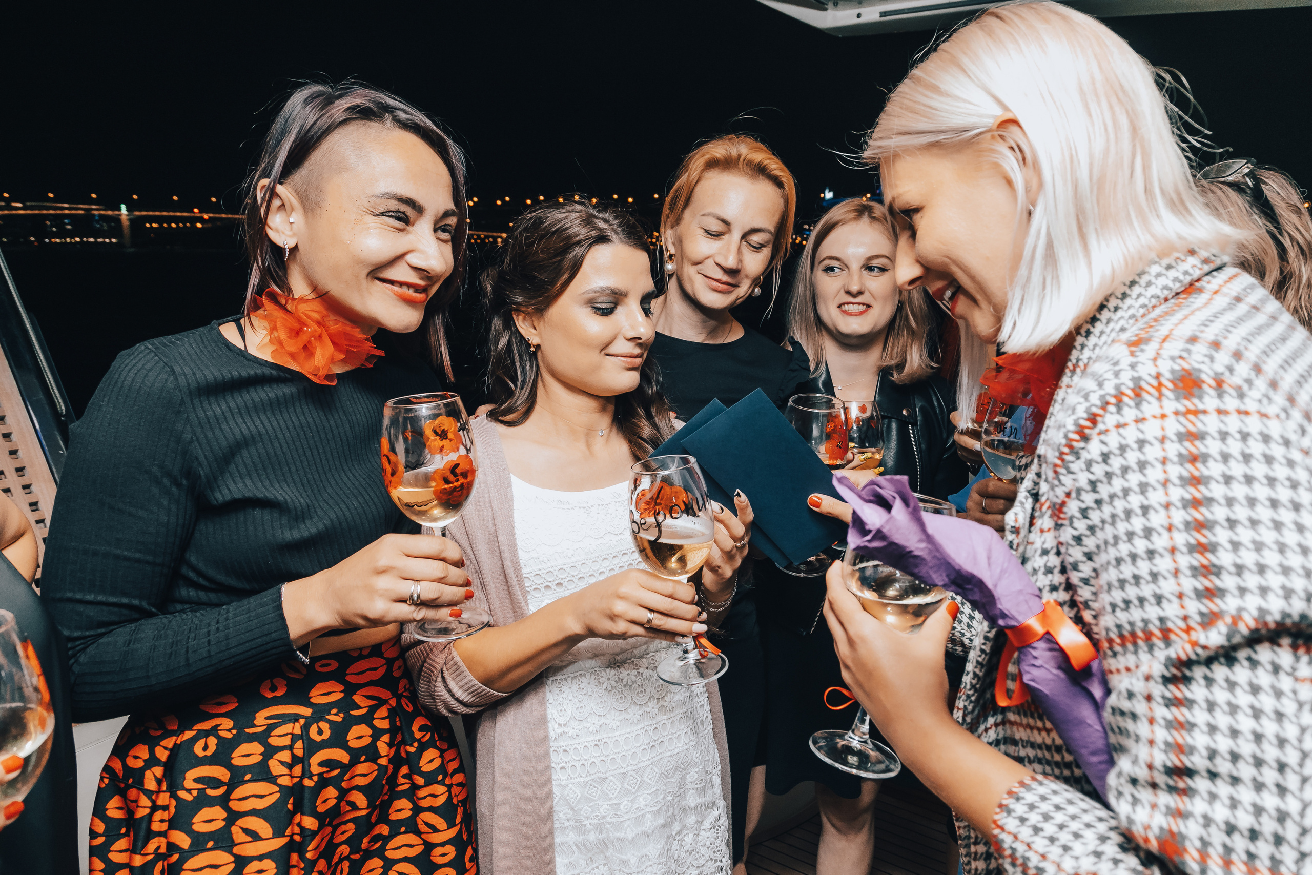 Девичник. Главная