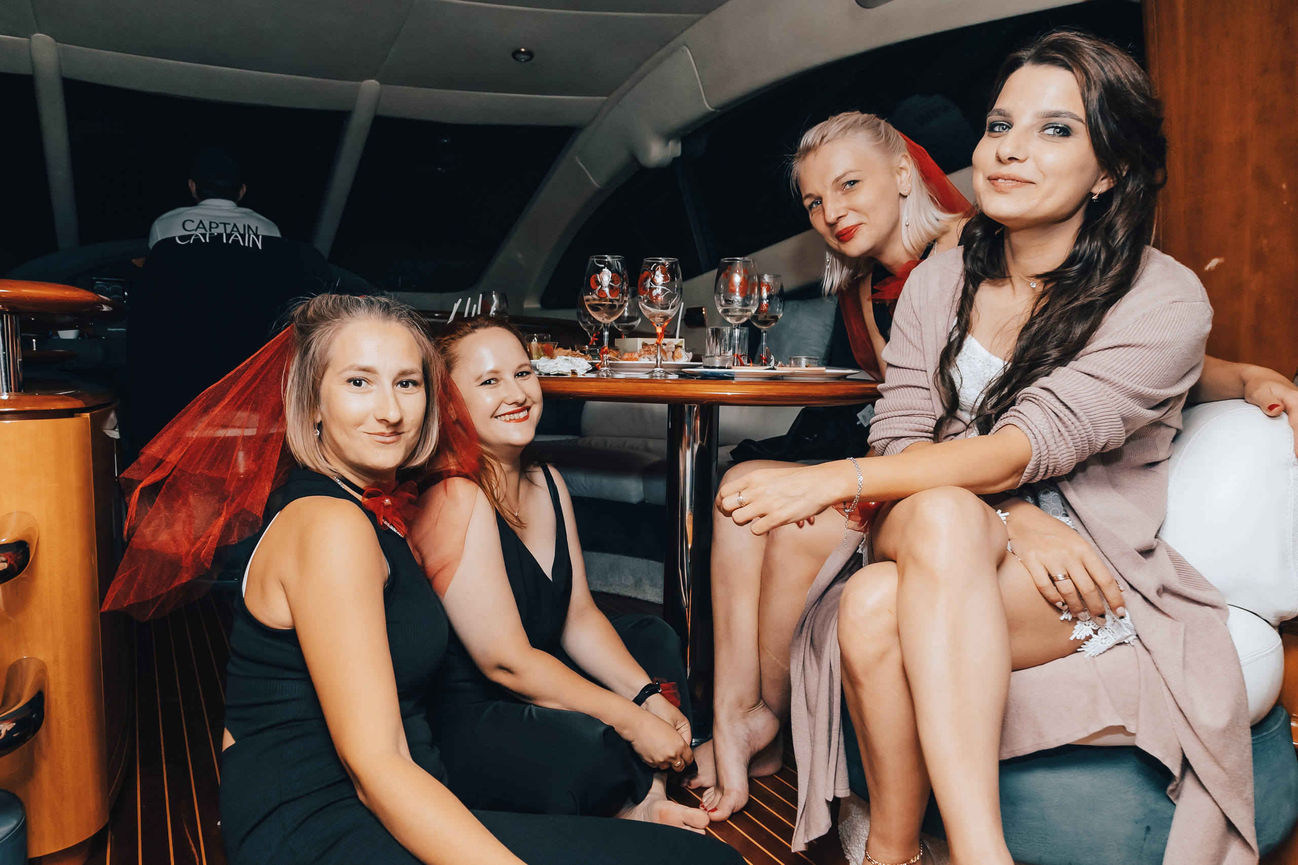 Девичник. Главная