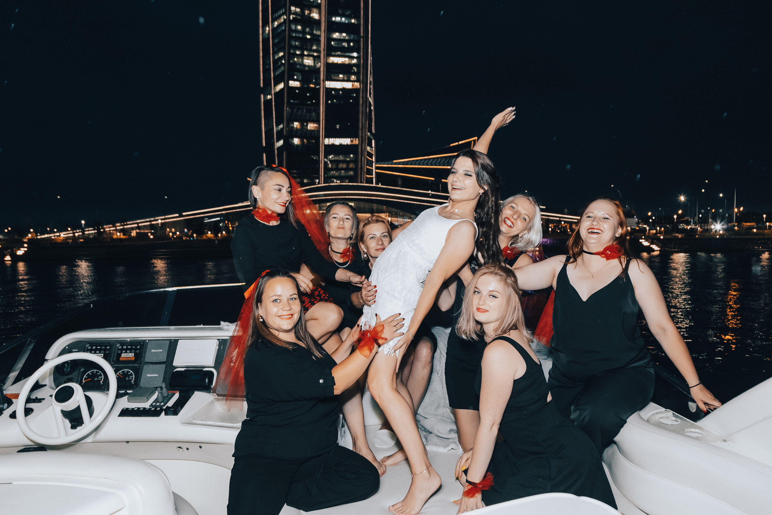 Девичник. Главная