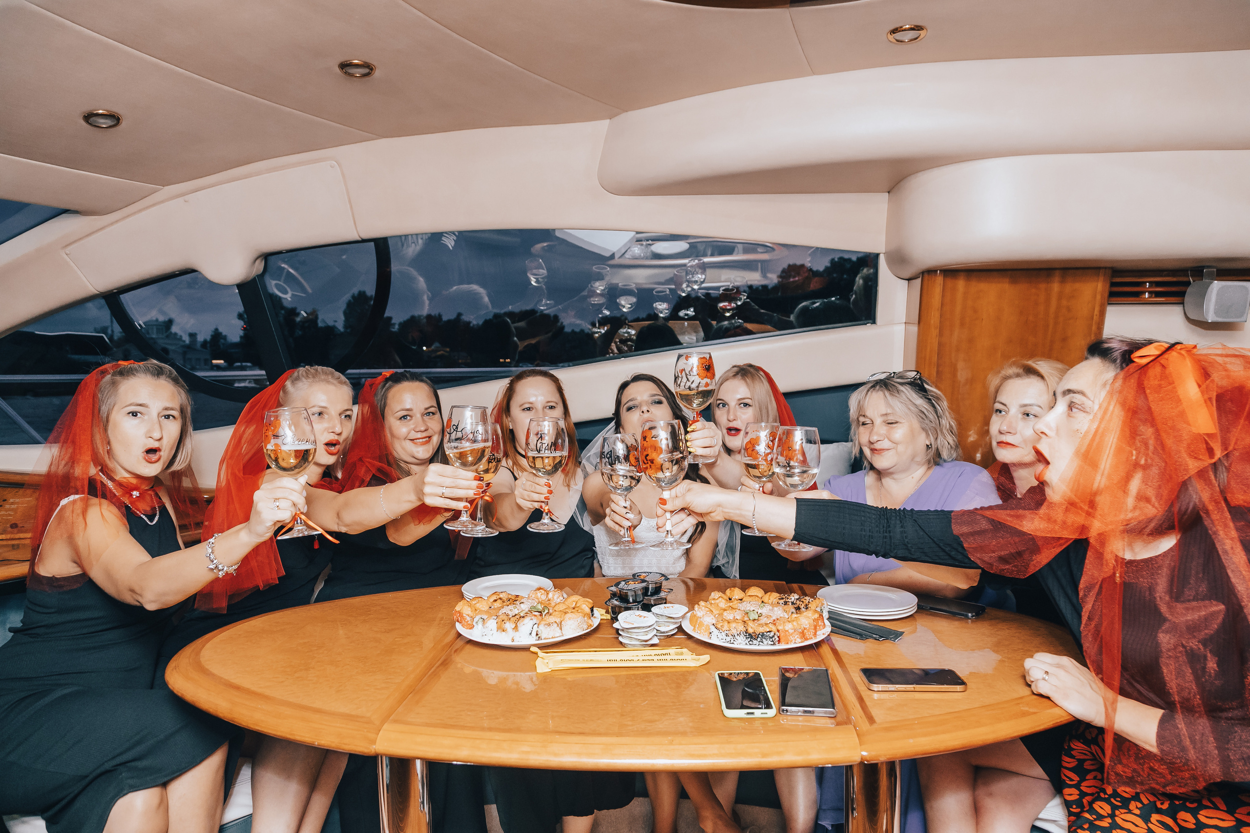 Девичник. Главная