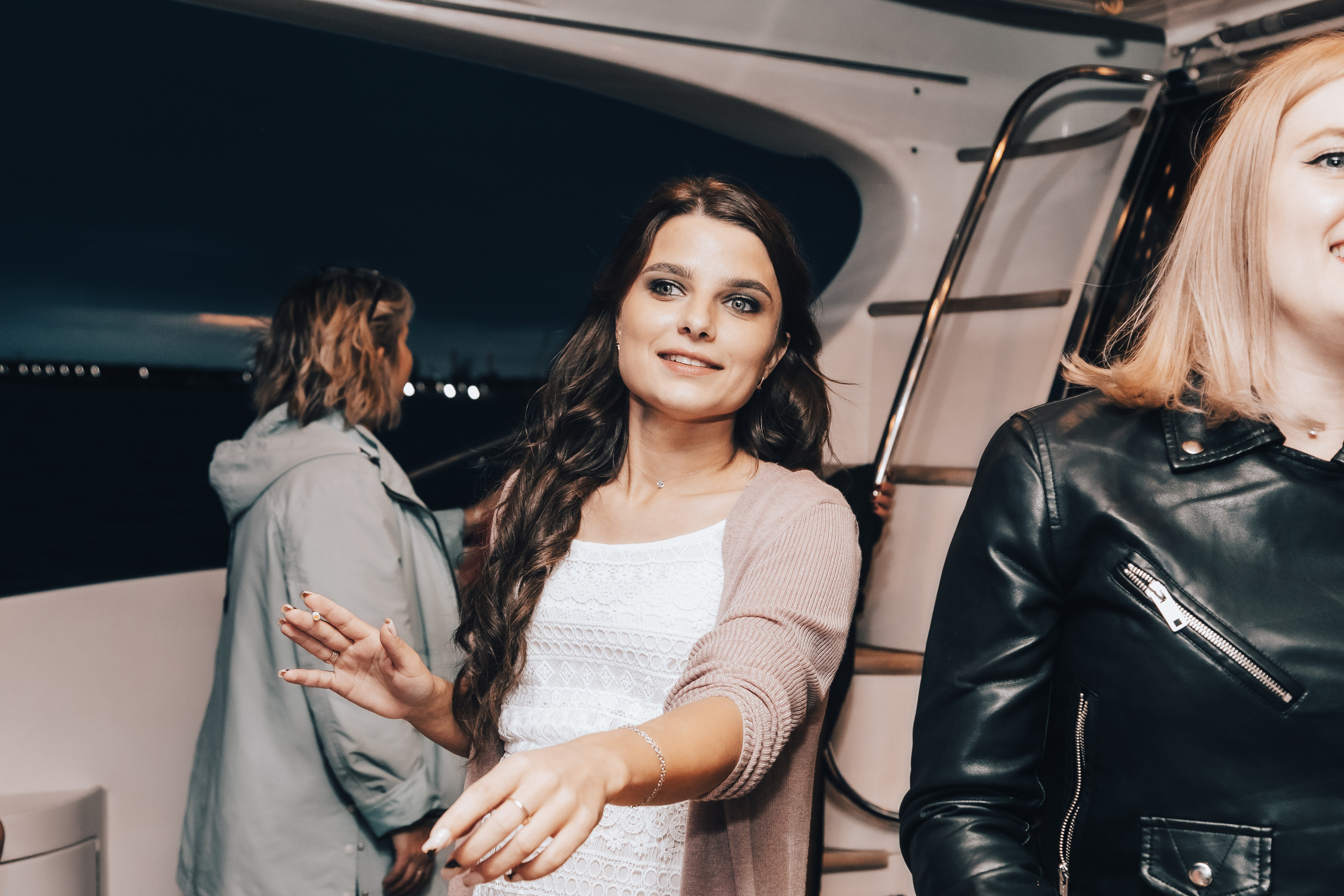 Девичник. Главная