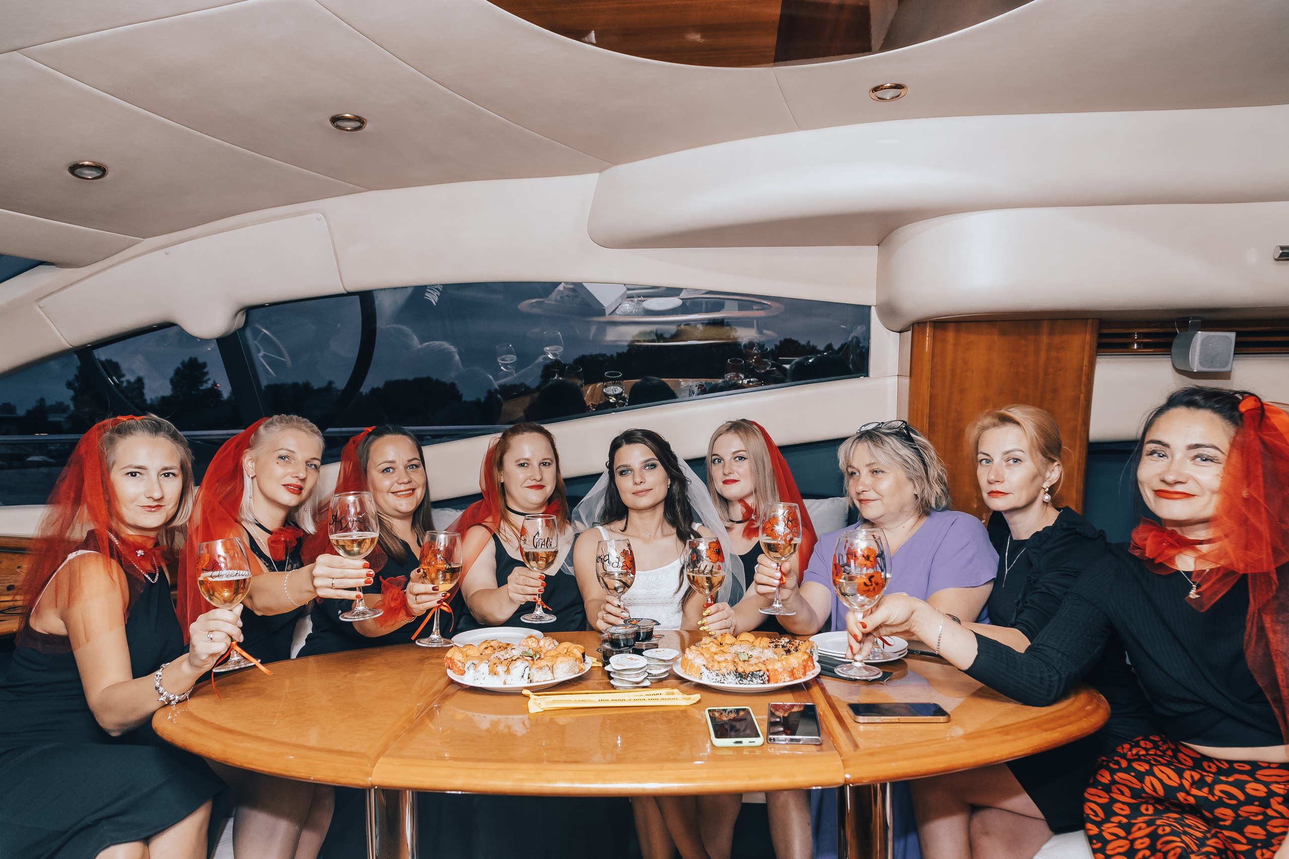 Девичник. Главная