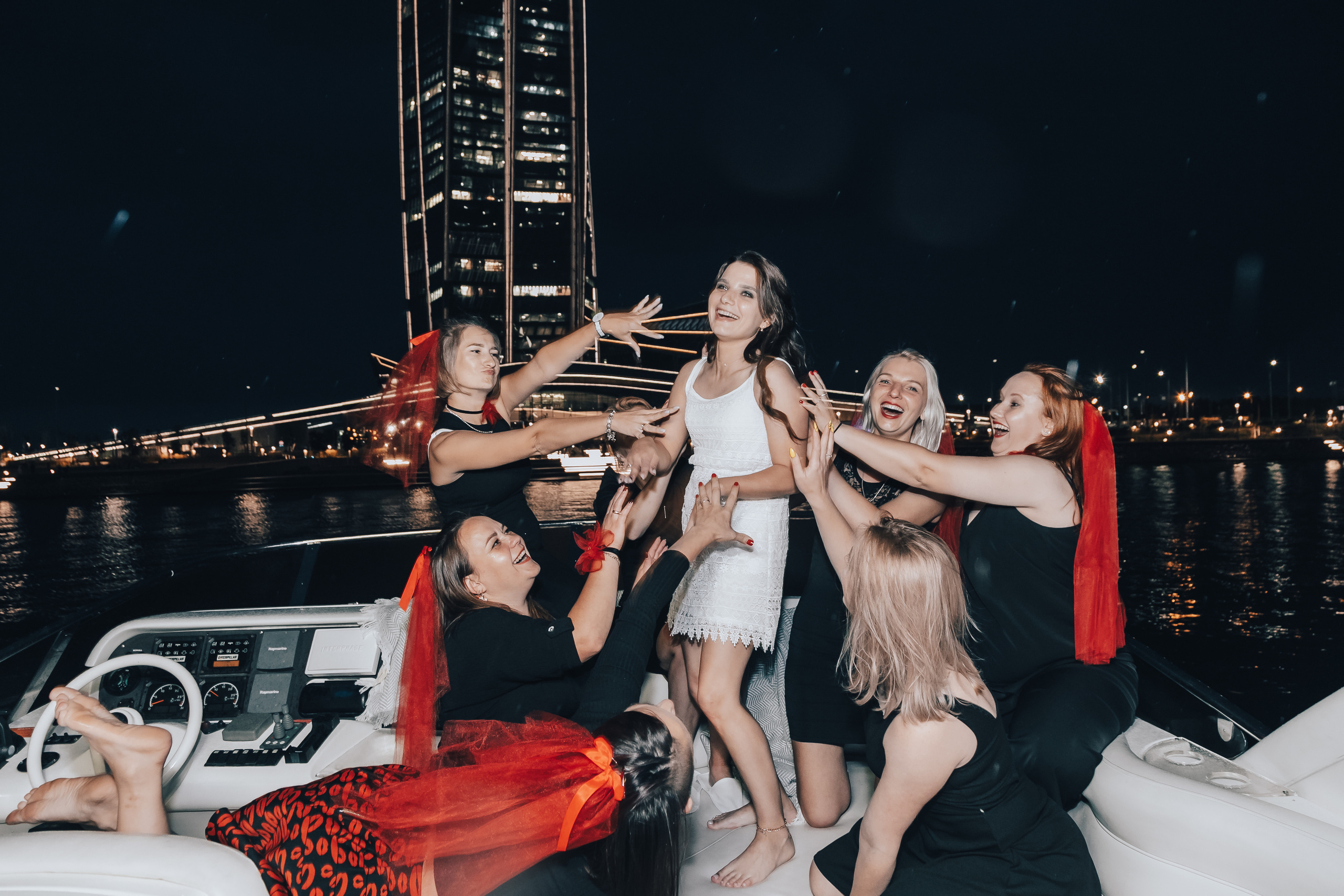 Девичник. Главная