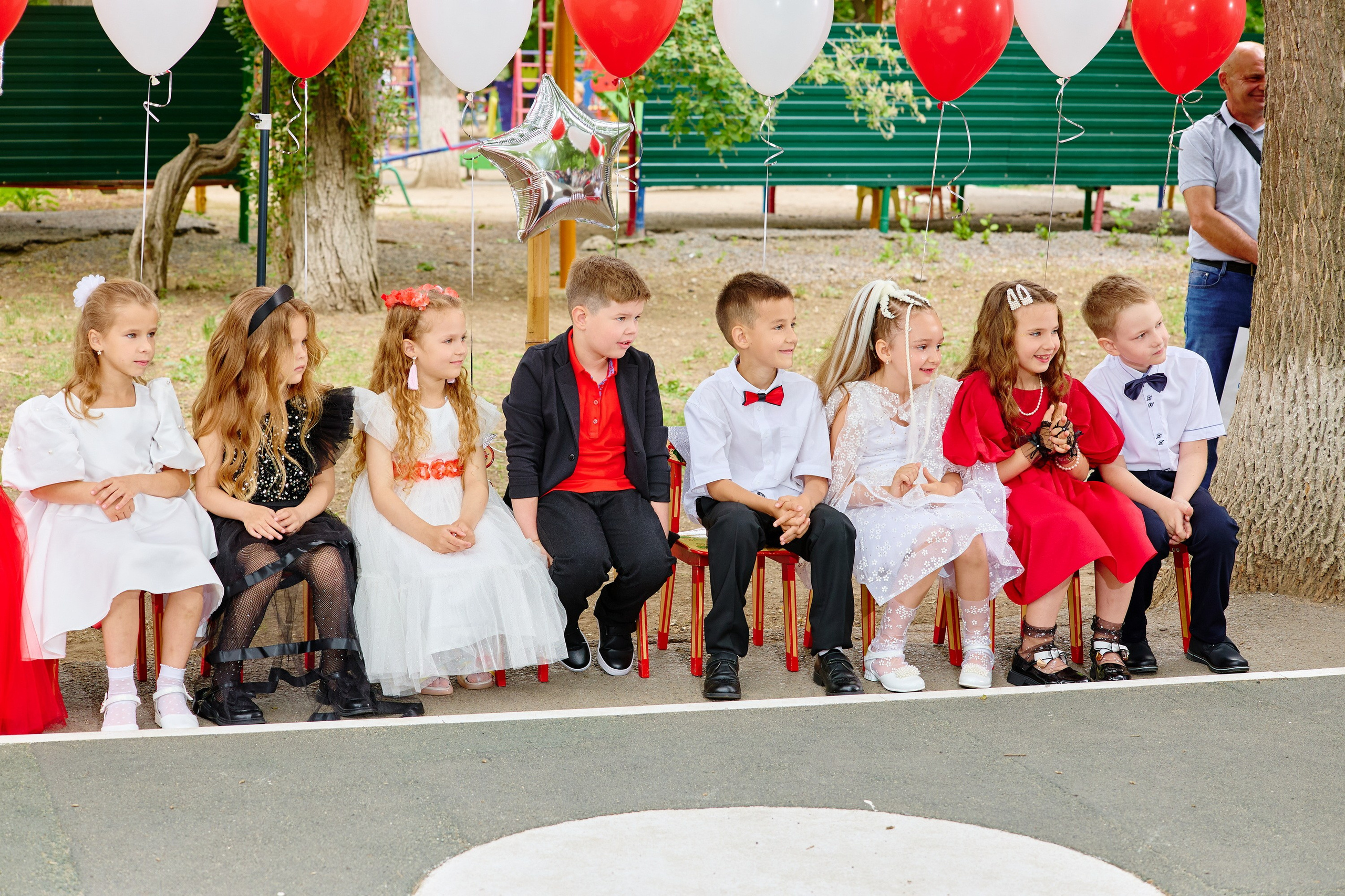 Выпускной 45 сад. Фотограф Выпускные альбомы Таганрог Сергей Коробченко