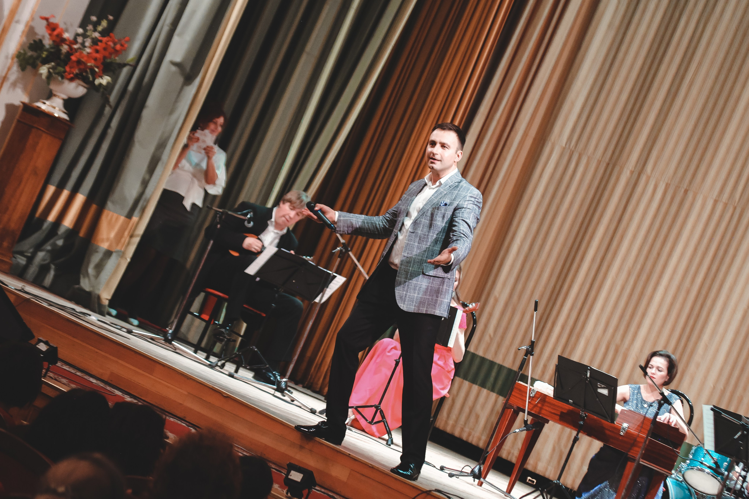 Концерт в Доме ученых 30 октября 2020. Дарья Письменюк / Darya Leitstern — фотограф, музыкант, журналист, путешественник