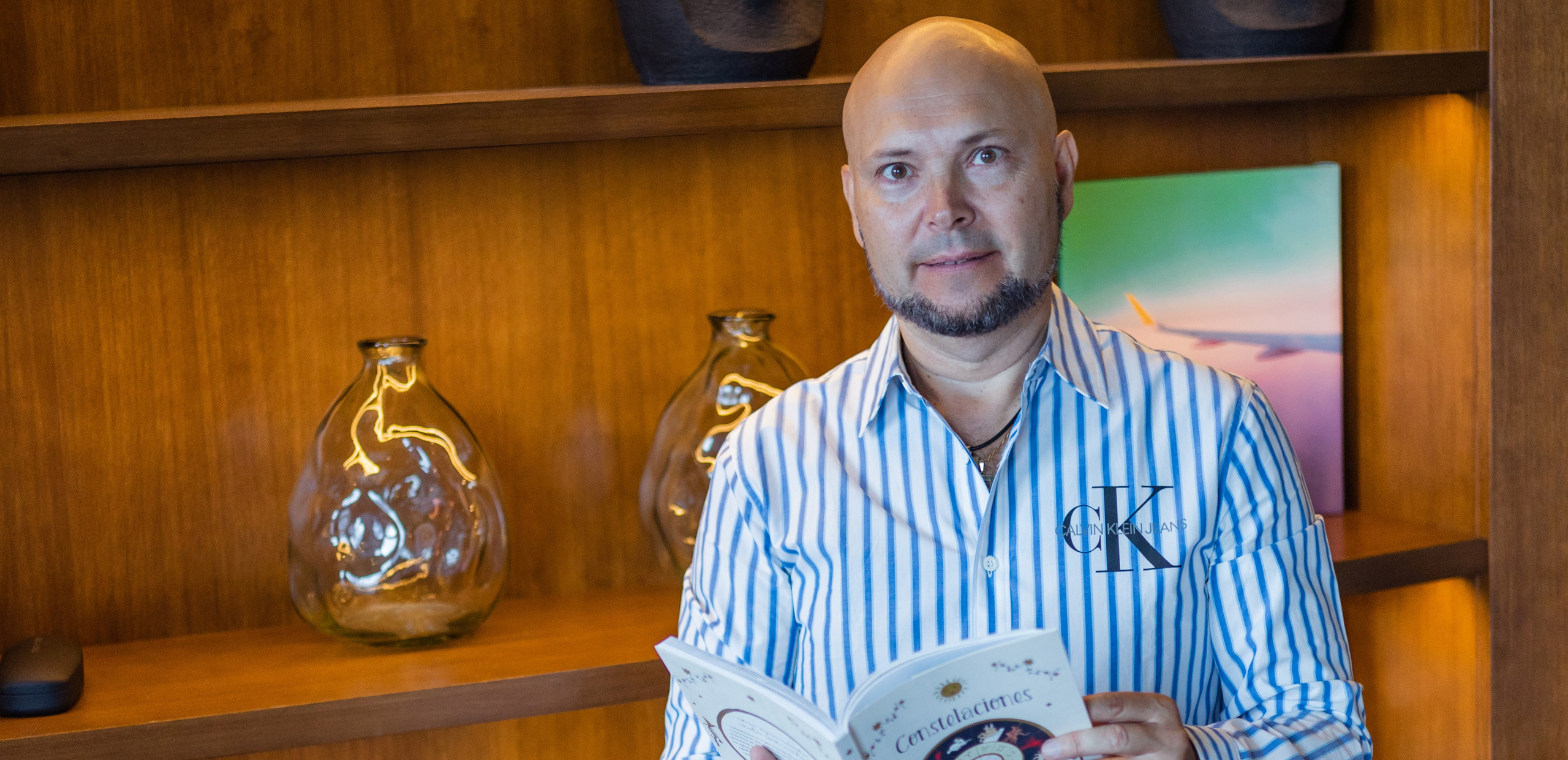 Konstantin psychologist -content for social media. Family, portrait, content photo in Costa Rica Evgeniya Besprozvannykh