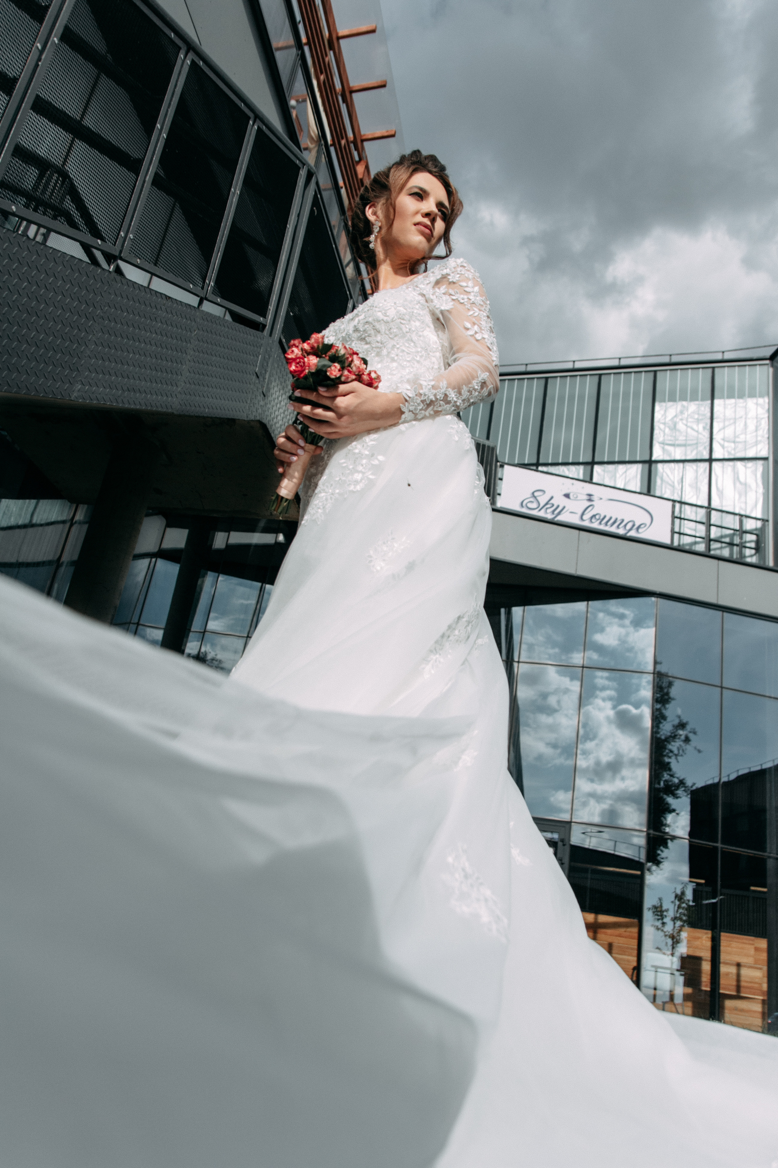 Взгляд в небо. Фото | Видео Контент Мишель Ватаманюк