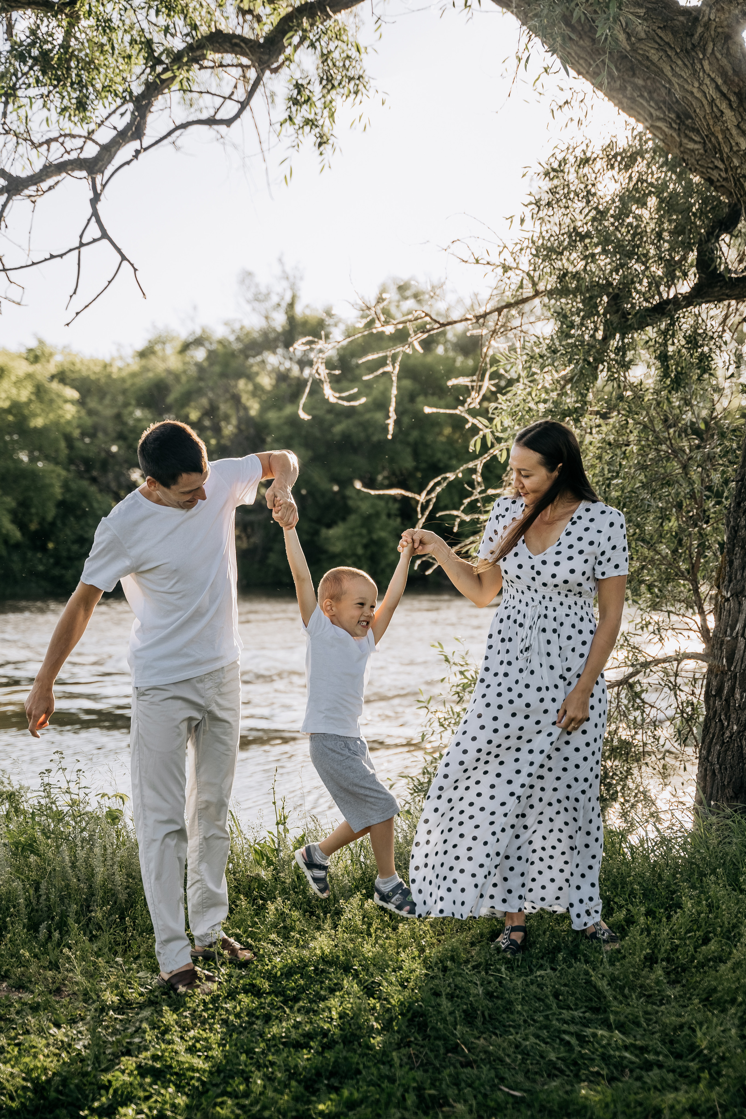 Юлия Антон Артём Егор. Свадебный семейный фотограф Ксения Божко Уфа Раевка никах в Нарыстау