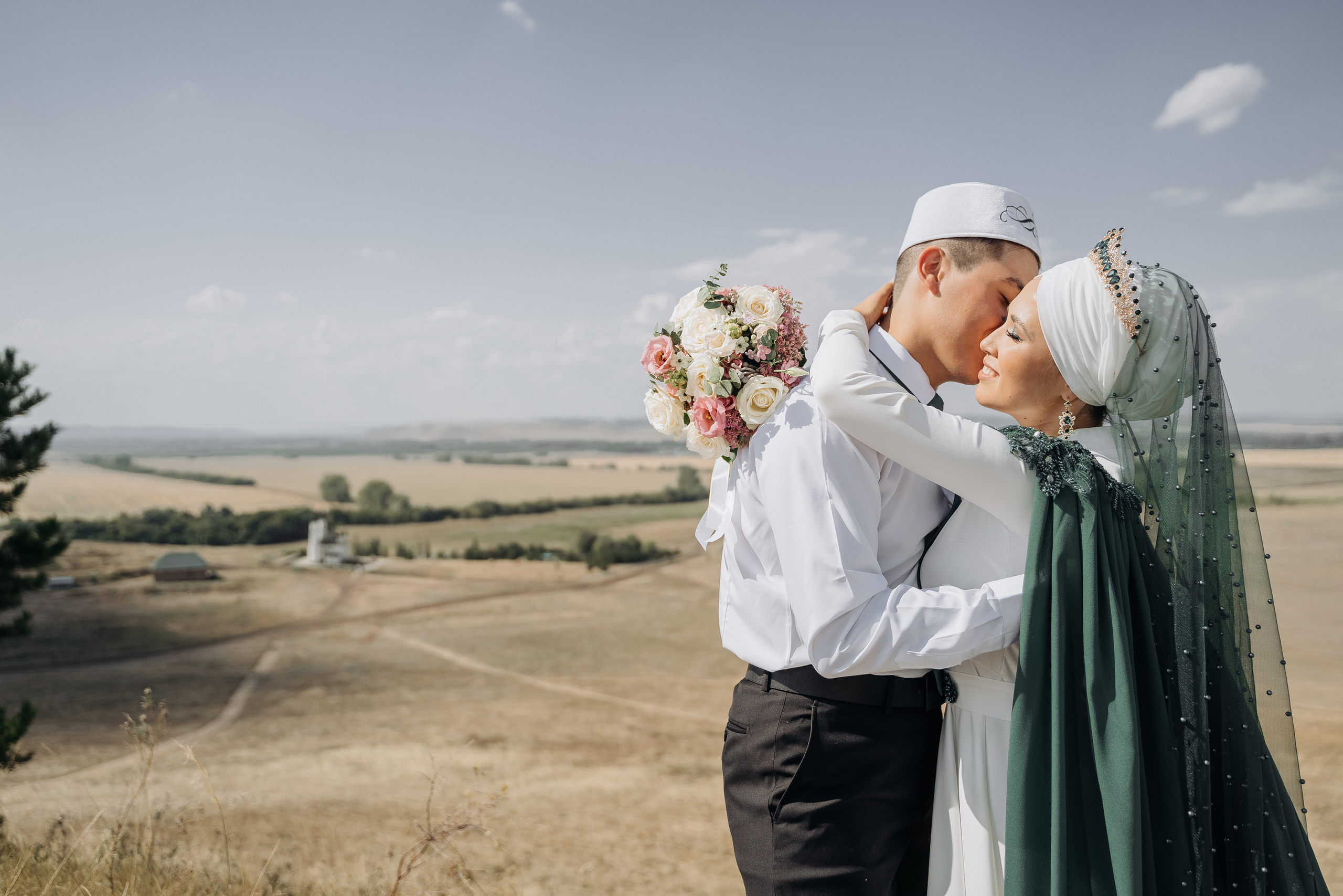Энже и Эмиль. Свадебный семейный фотограф Ксения Божко Уфа Раевка никах в Нарыстау