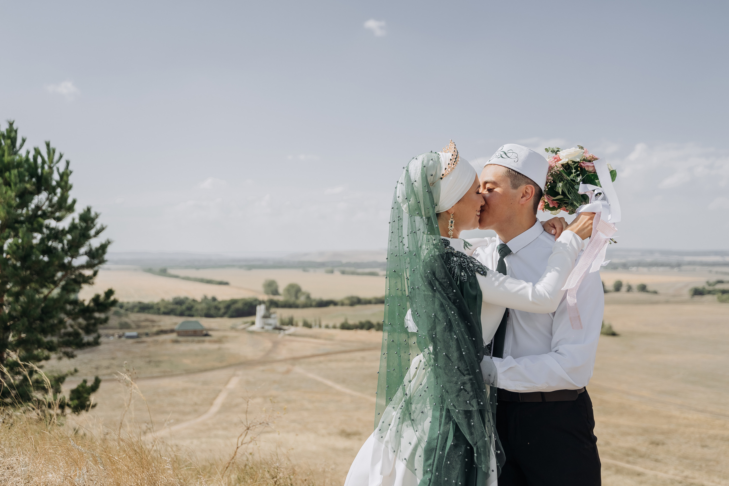 Энже и Эмиль. Свадебный семейный фотограф Ксения Божко Уфа Раевка никах в Нарыстау