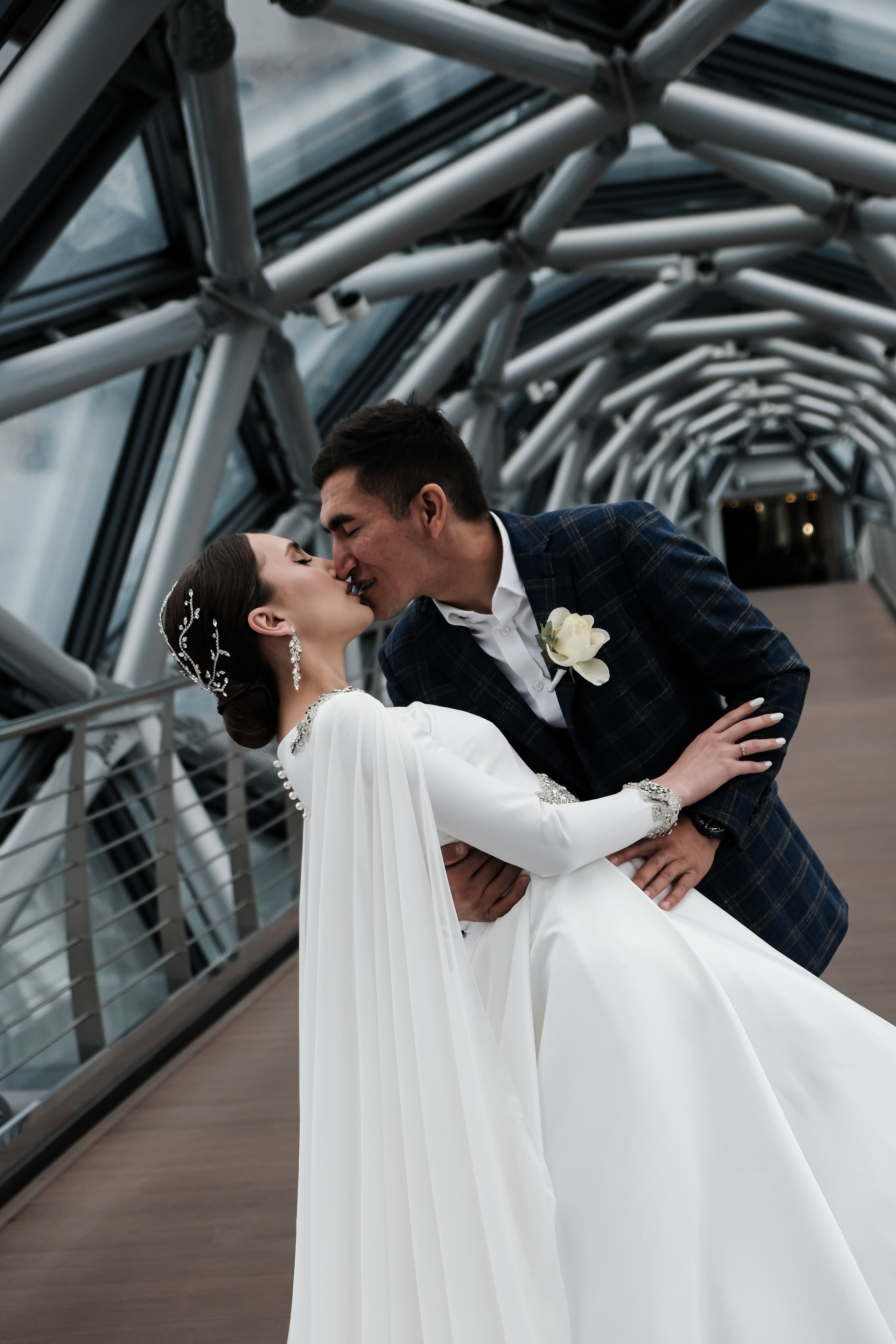 Умеджон и Ксения. Свадебный фотограф Челябинск