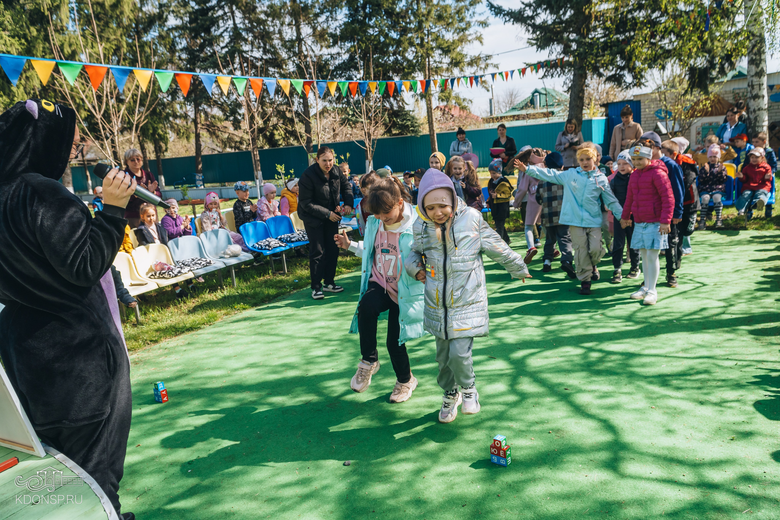 «У Лукоморья». Новотитаровский Дом культуры