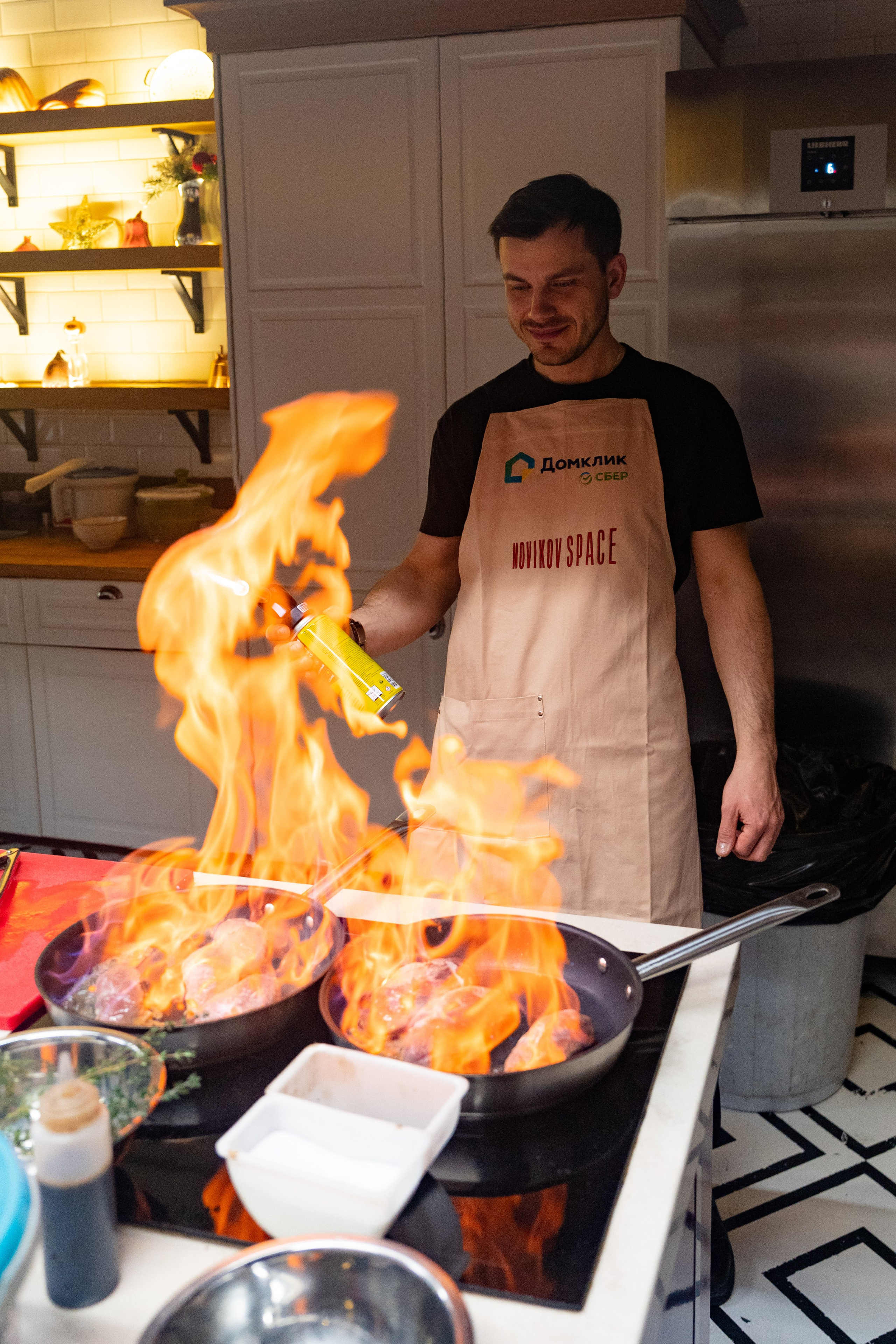 NOVIKOV SCHOOL — Умами зал. Фотограф Никита Комаров