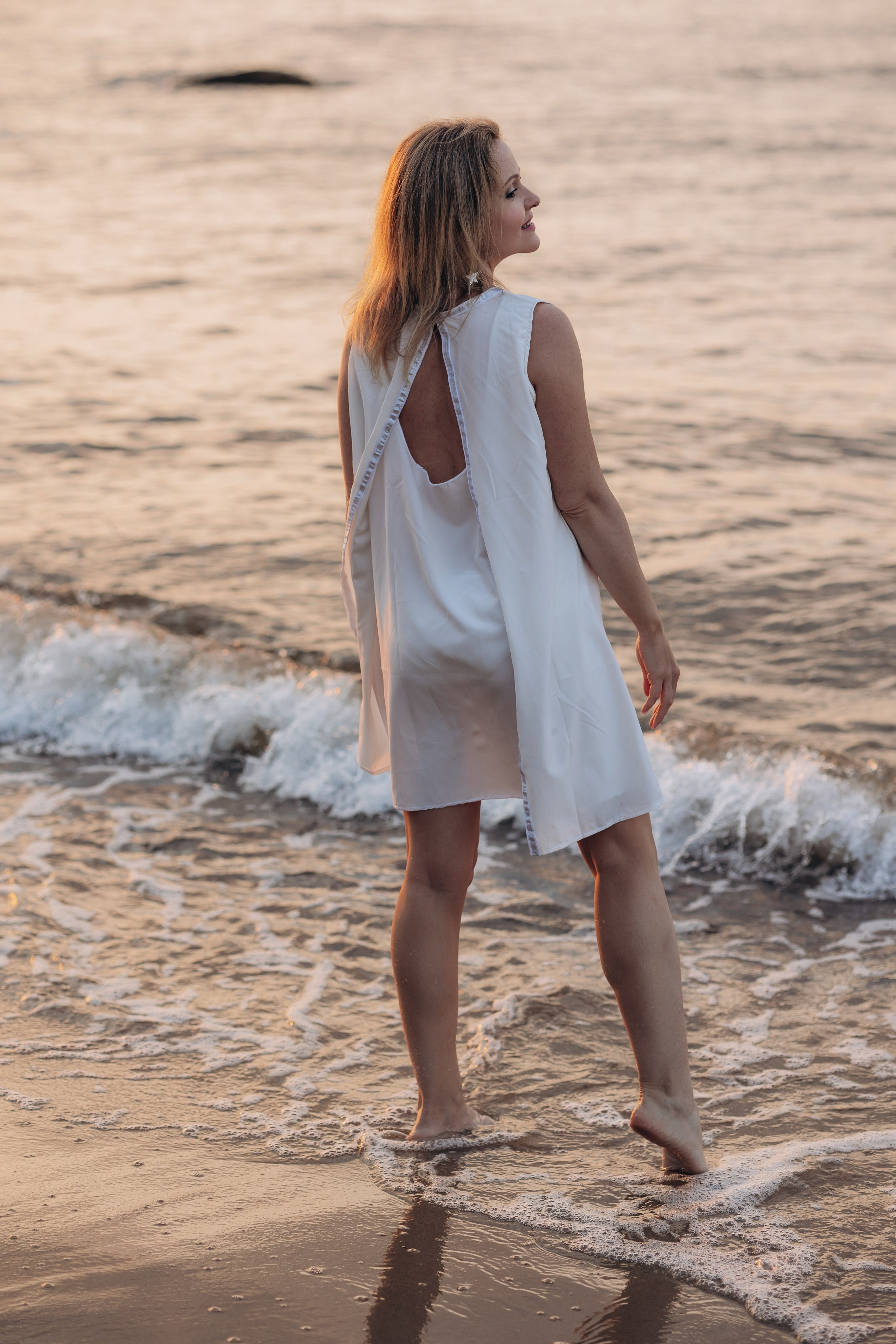 Подруги Отрадное закат лето. Фотограф в Калининграде свадебная фотография, репортажная, фотосессии