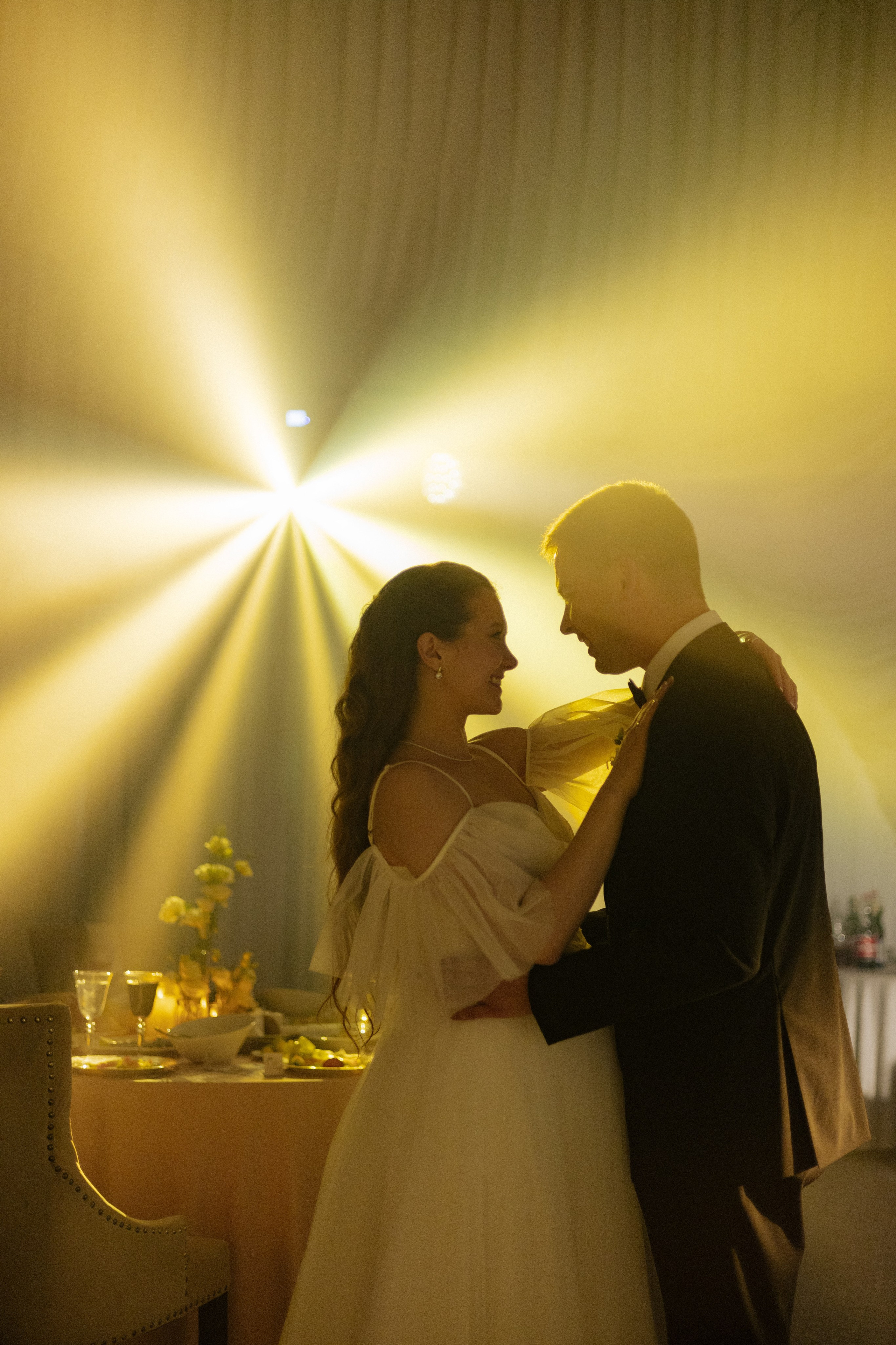 Аня и Саша. Свадьба в Юдино парк. Свадебный и портретный фотограф в Москве Анастасия Масюк