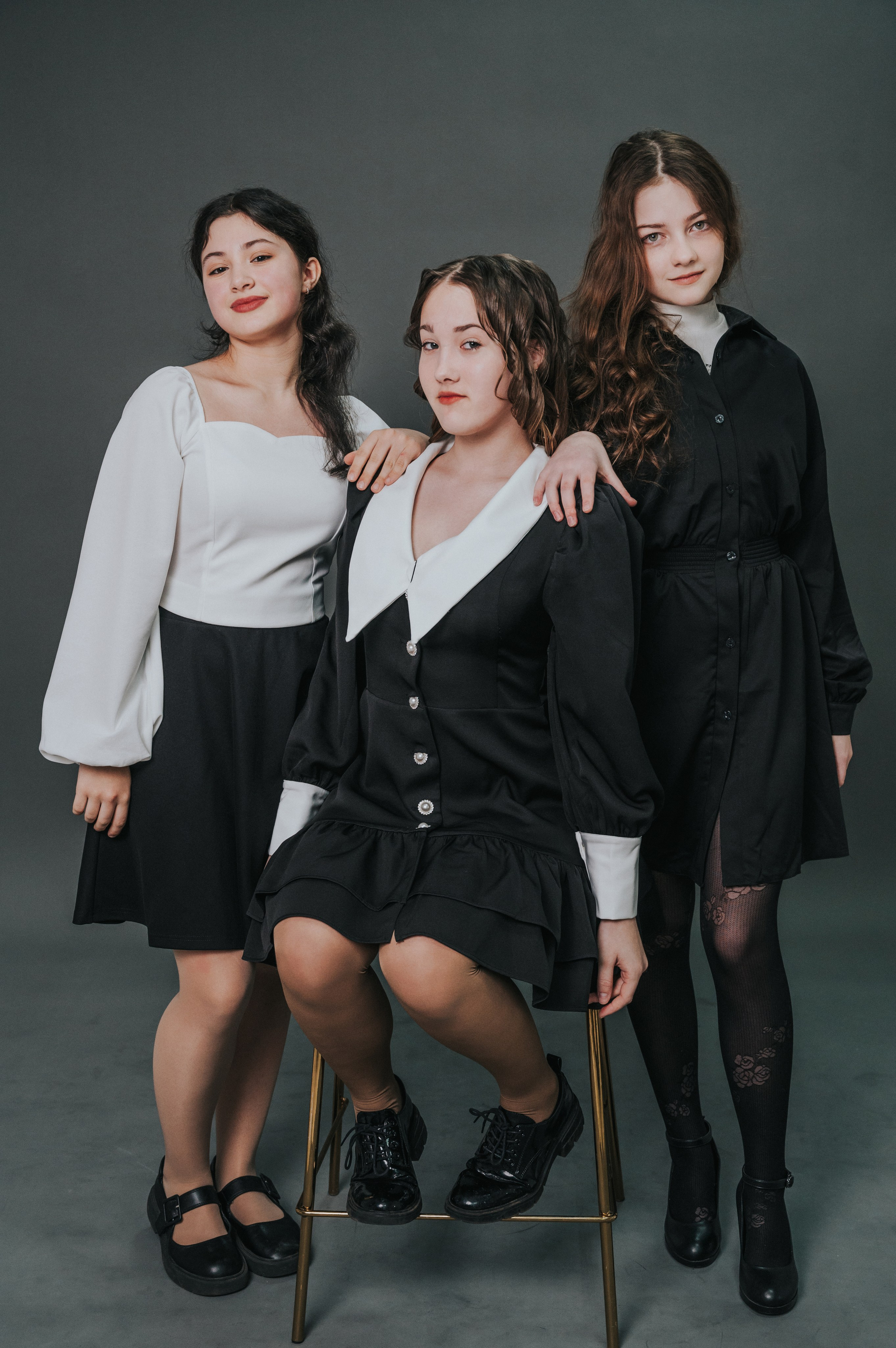 Фотостудия. Выпускные альбомы и Школьный фотограф в Алексеевке, Бирюче, Красном