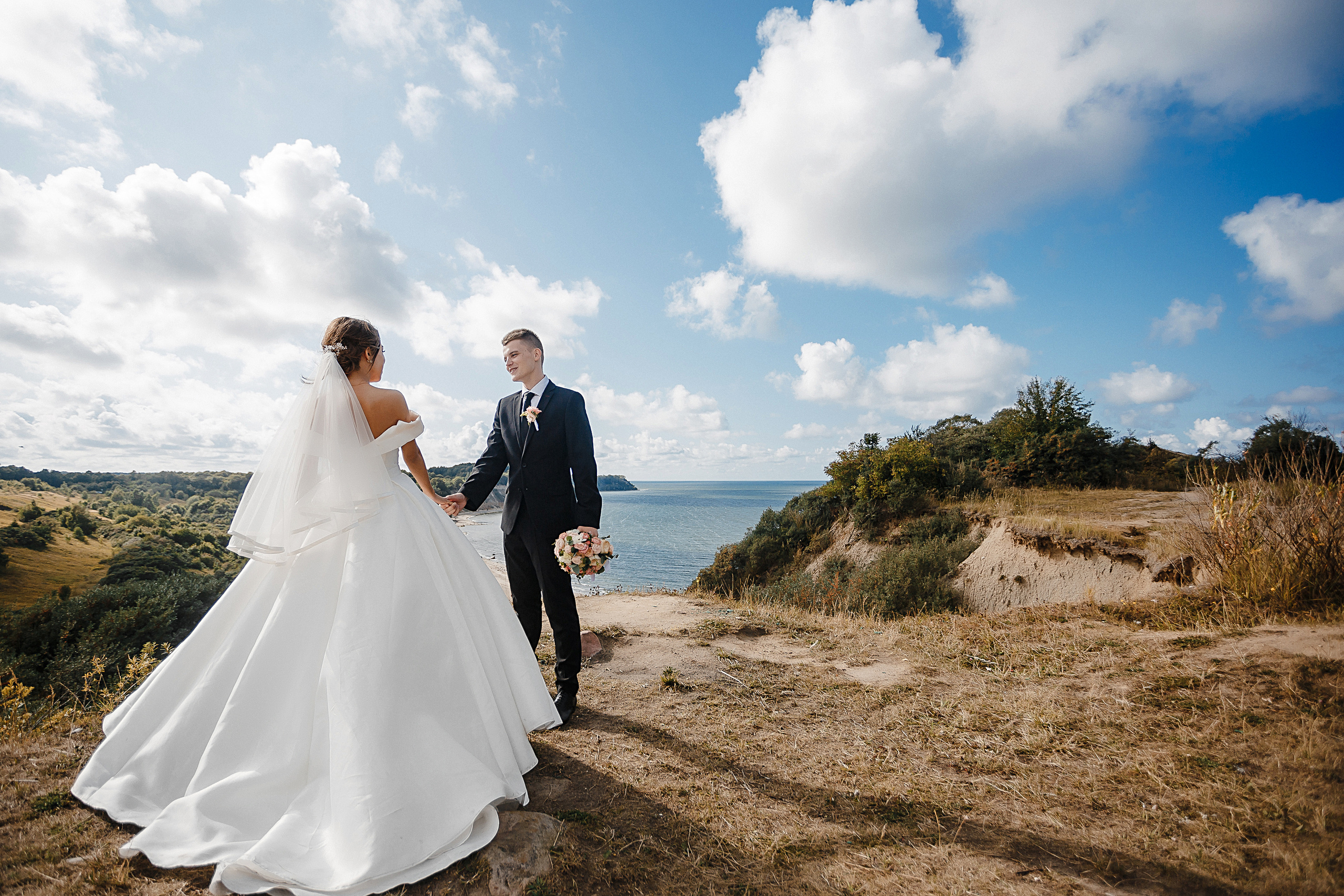 Полина и Саша. Свадебный фотограф Калининград Пасюта Данила