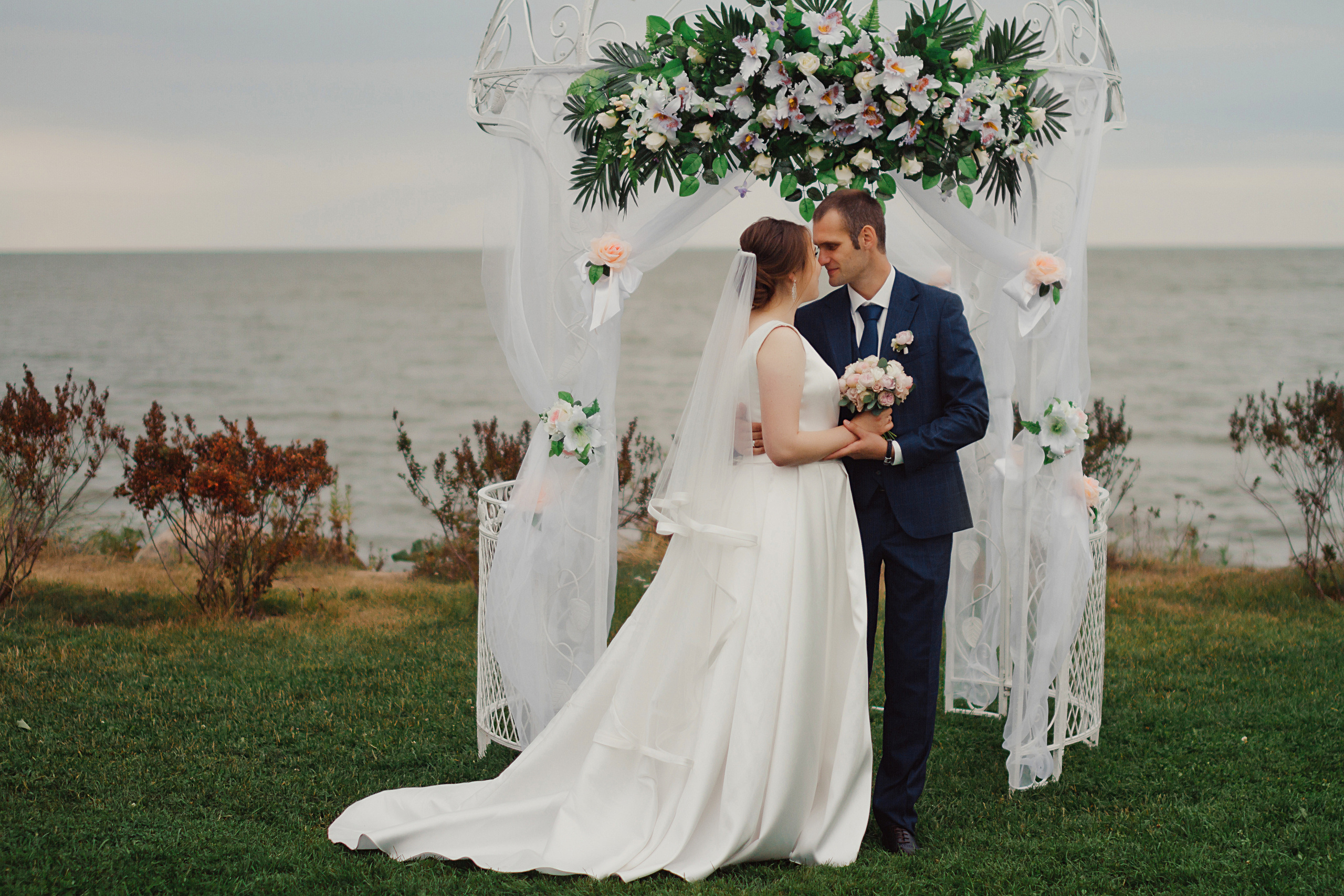 Наташа и Вася. Свадебный фотограф Калининград Пасюта Данила