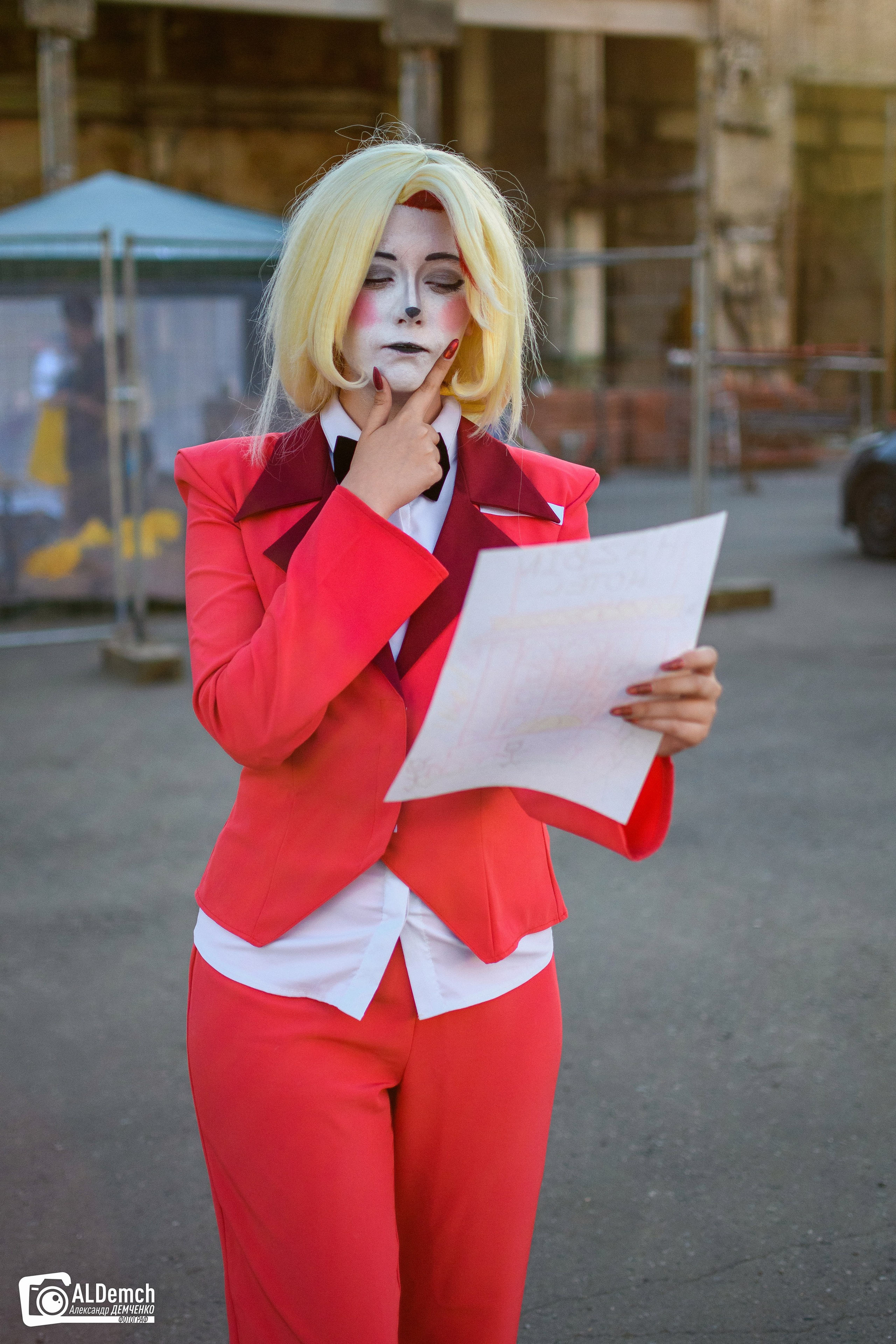 Аниме картинки персонажей и косплей фото в России Москве