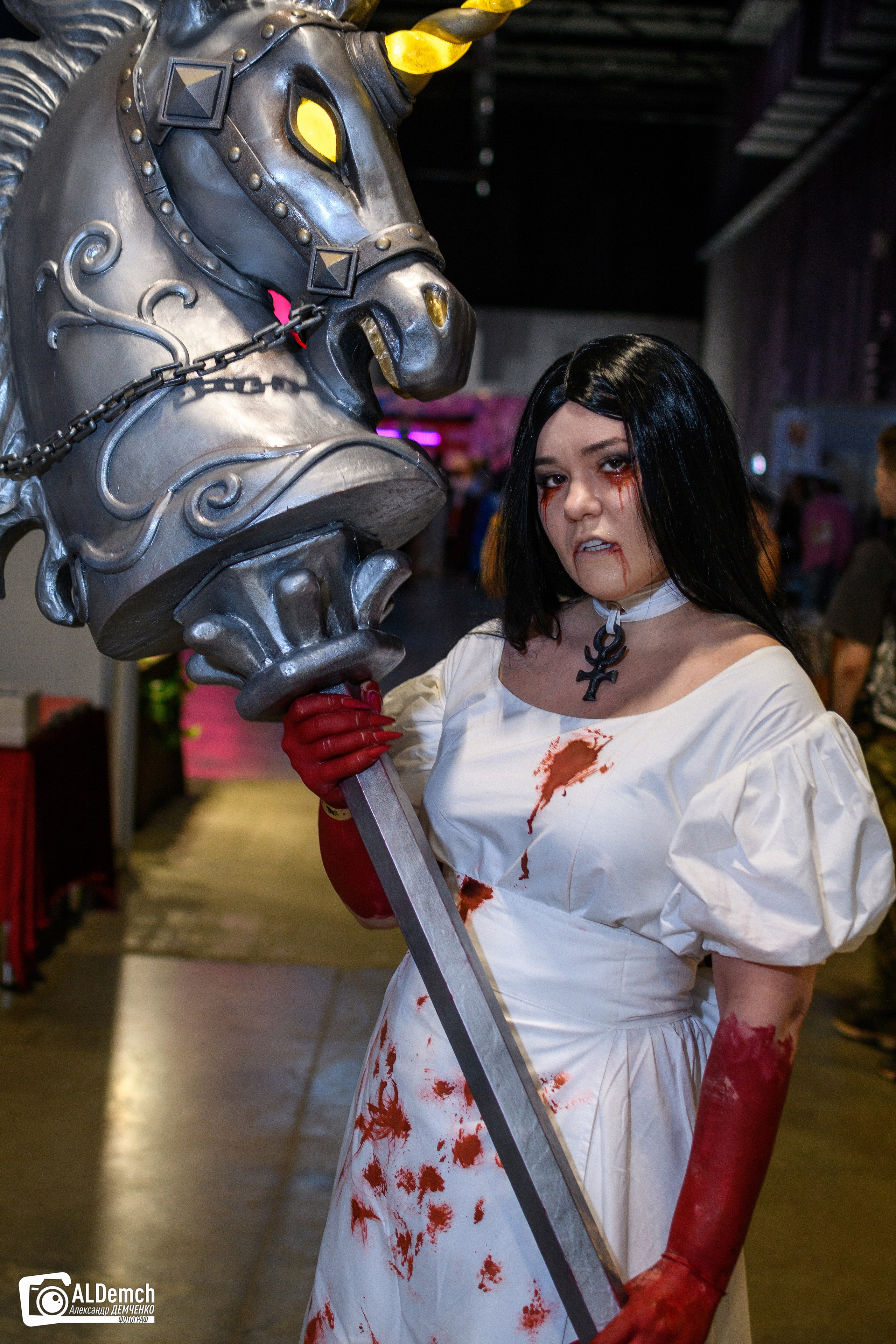 Аниме картинки персонажей и косплей фото в России Москве