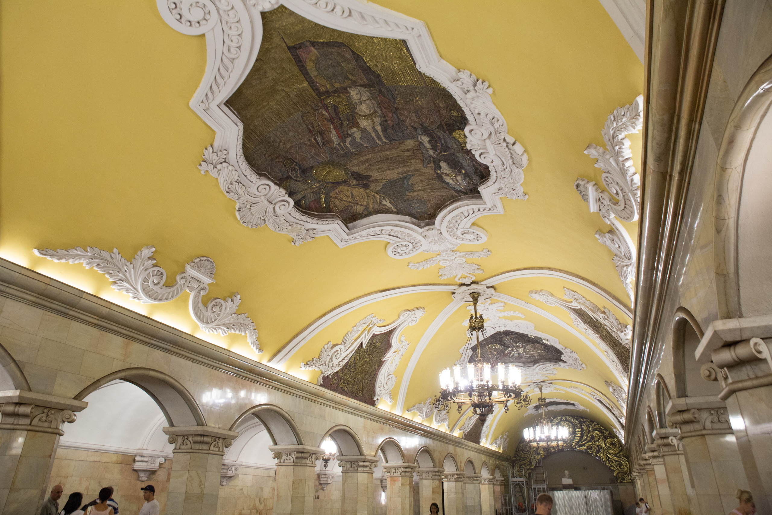 Фото метро в Москве. Студия Максима Белослюдцева