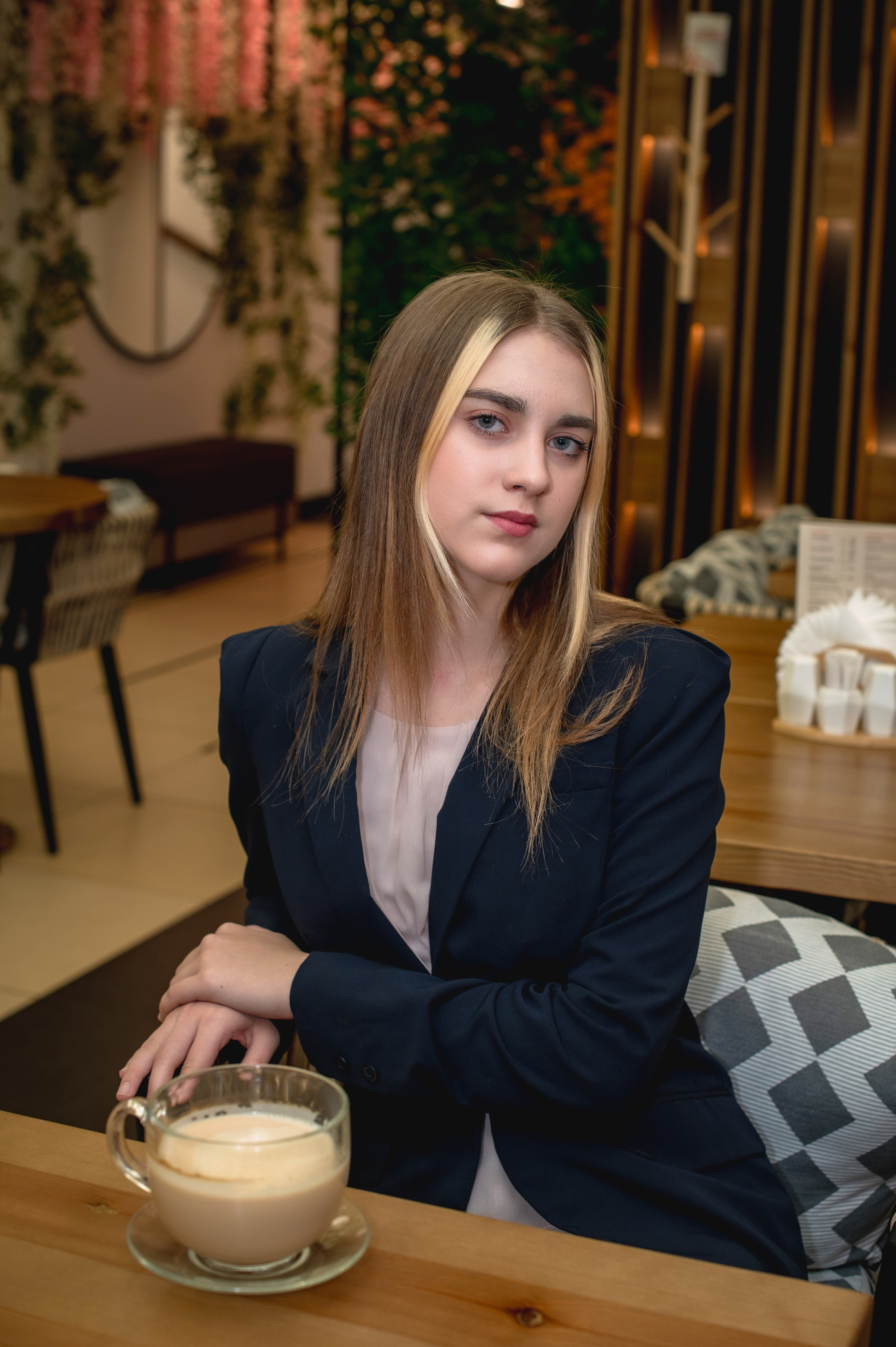 Фотосессия в кафе. Детский фотограф в Новокузнецке Николай Чекалин